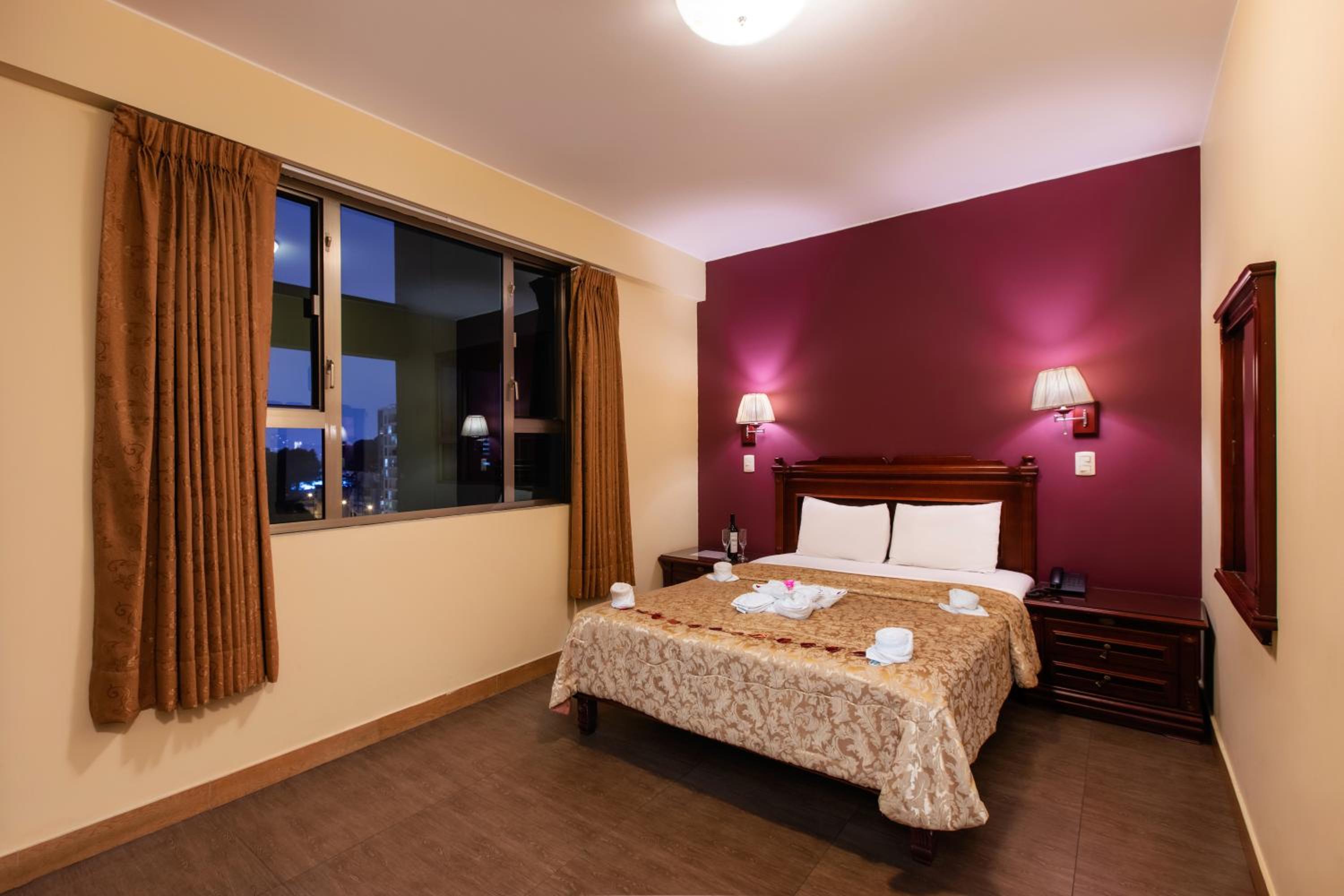 Queen Room