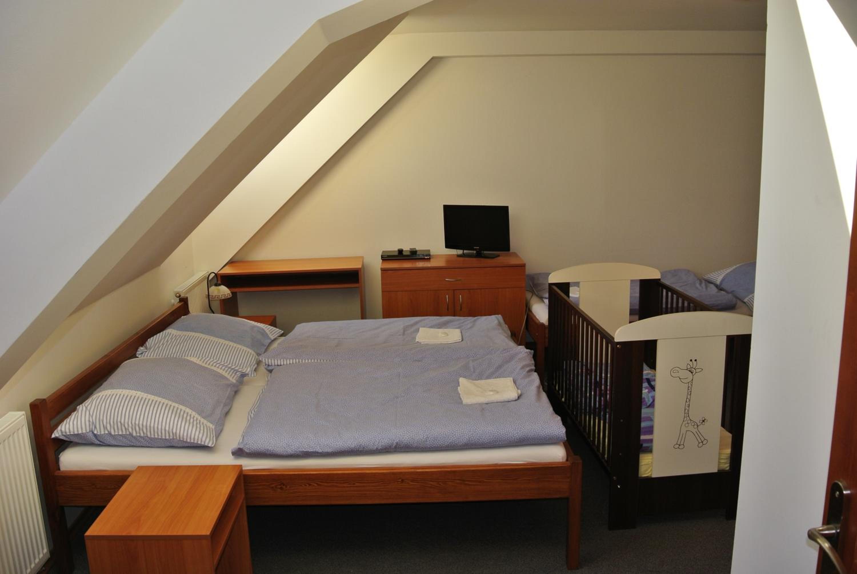 Family Room photo 1