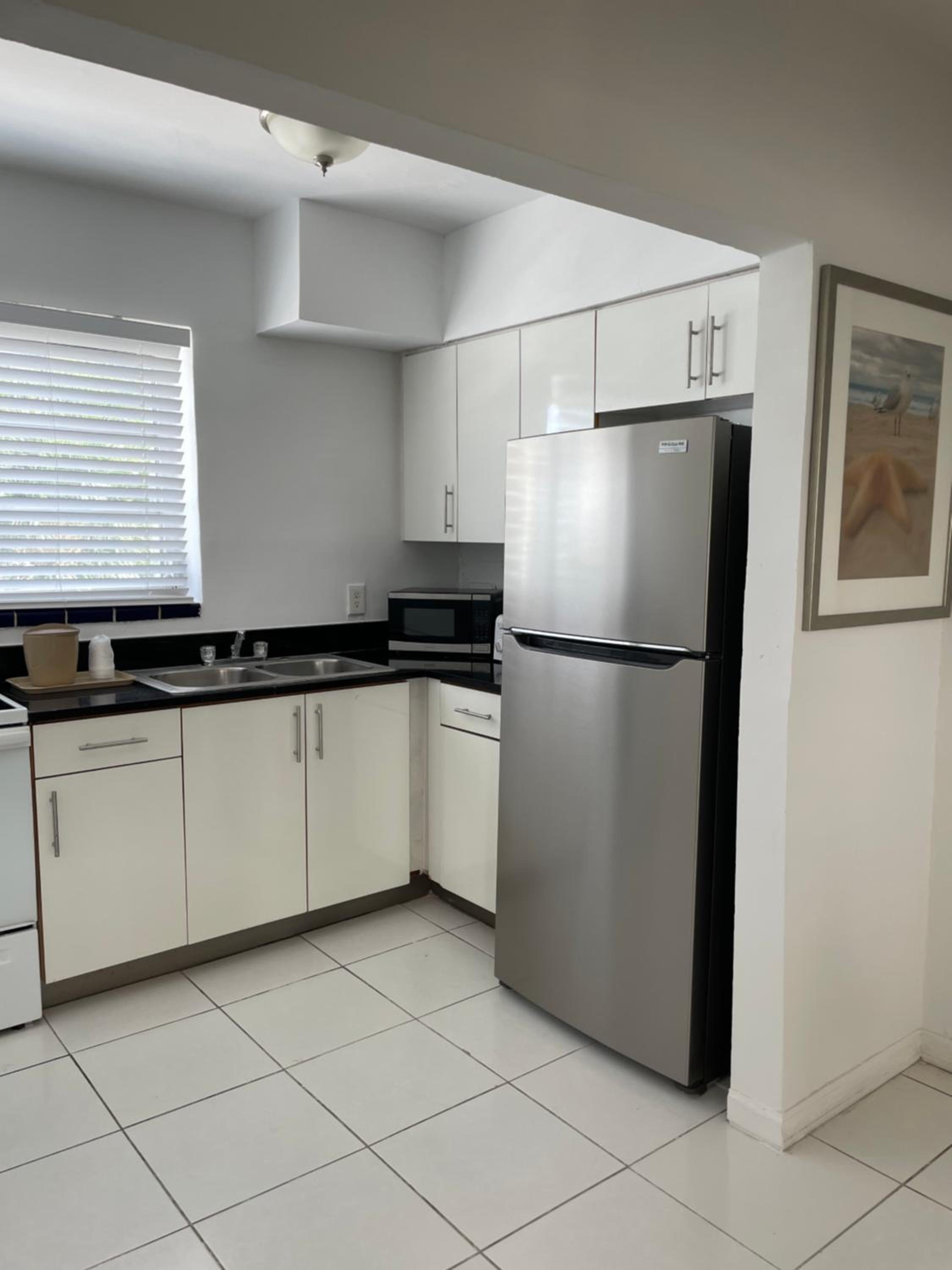 Two Bedrooms Family Apartment with Kitchenette - Free Parking - Photo 2