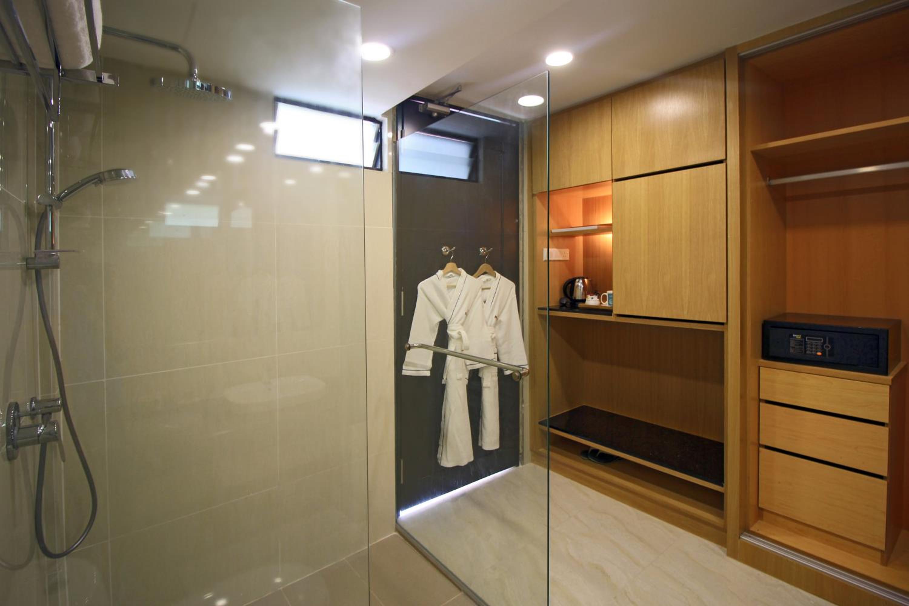 Premier Deluxe Room - Seaview - Photo 5
