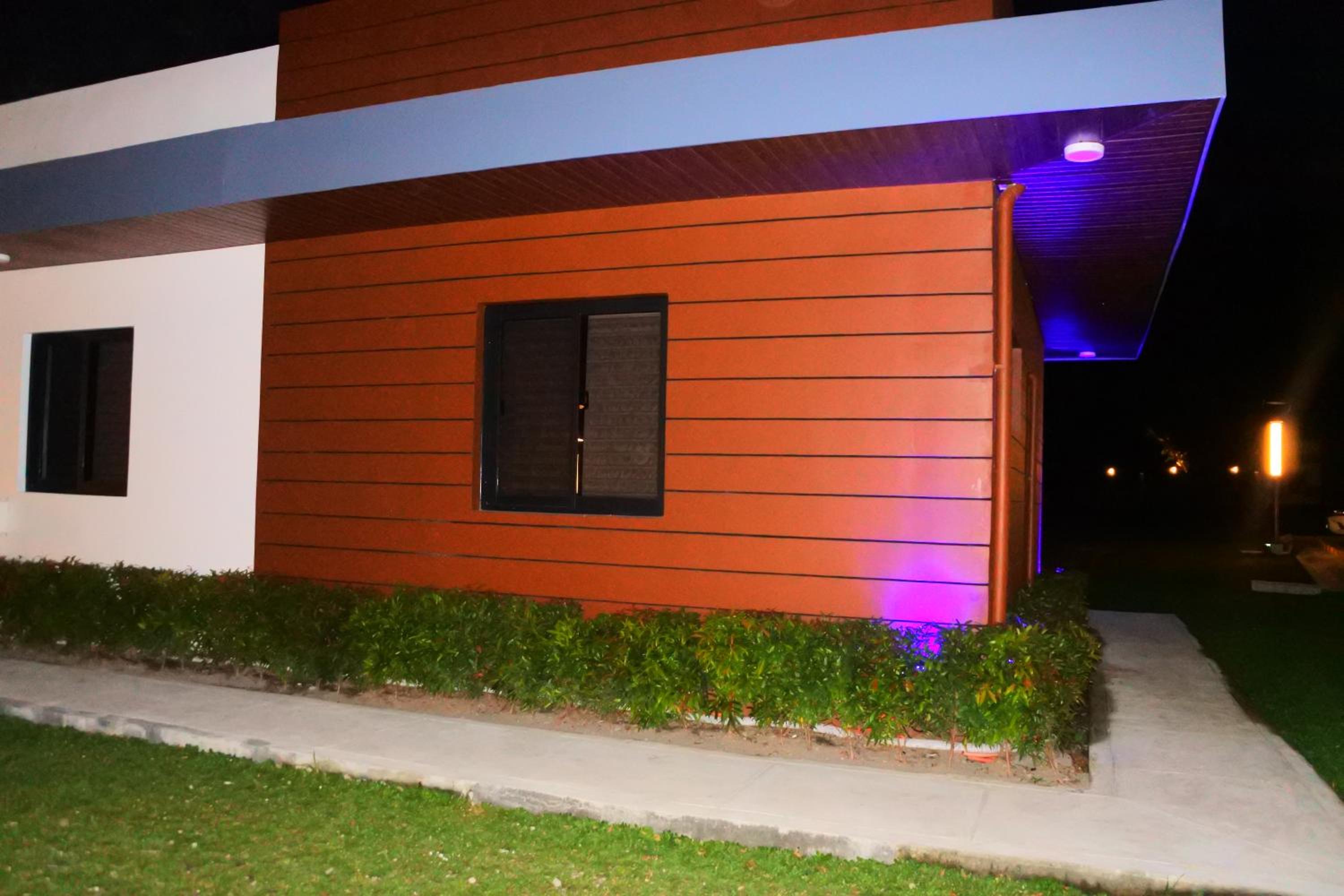 Premier Villa - Photo 39