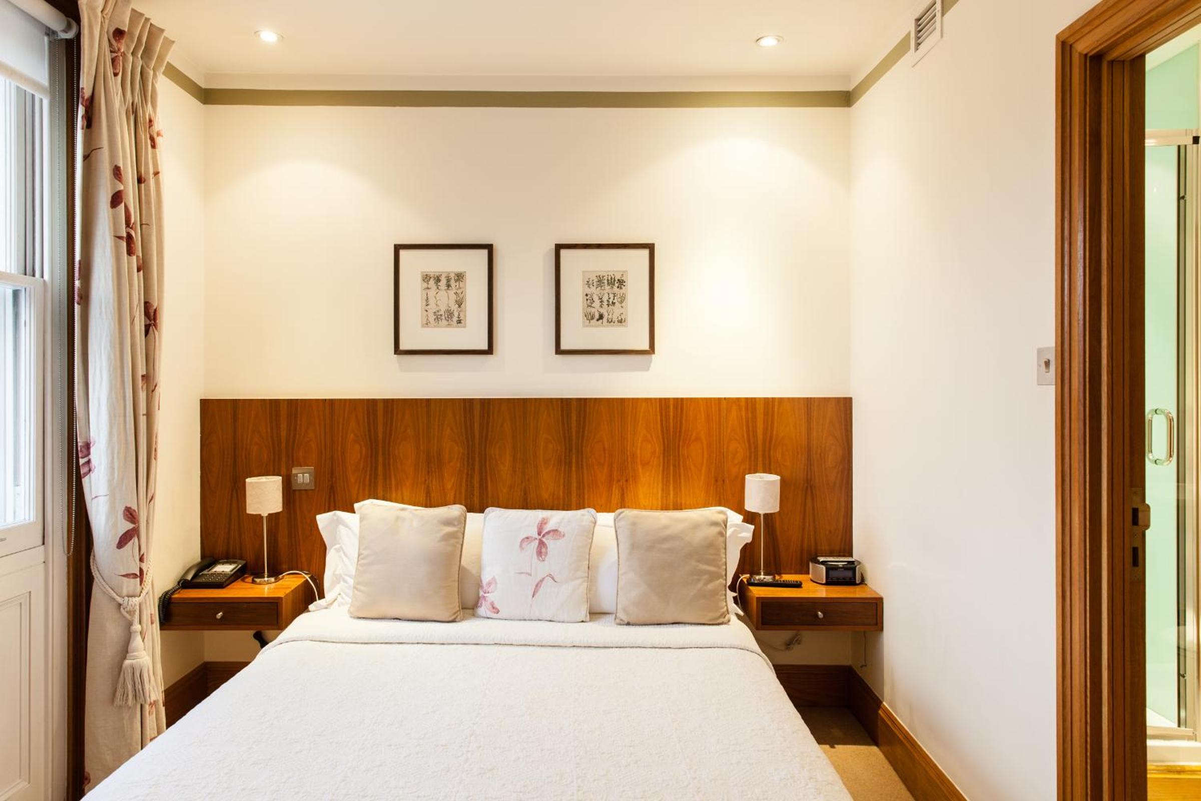 Standard Double Room photo 1