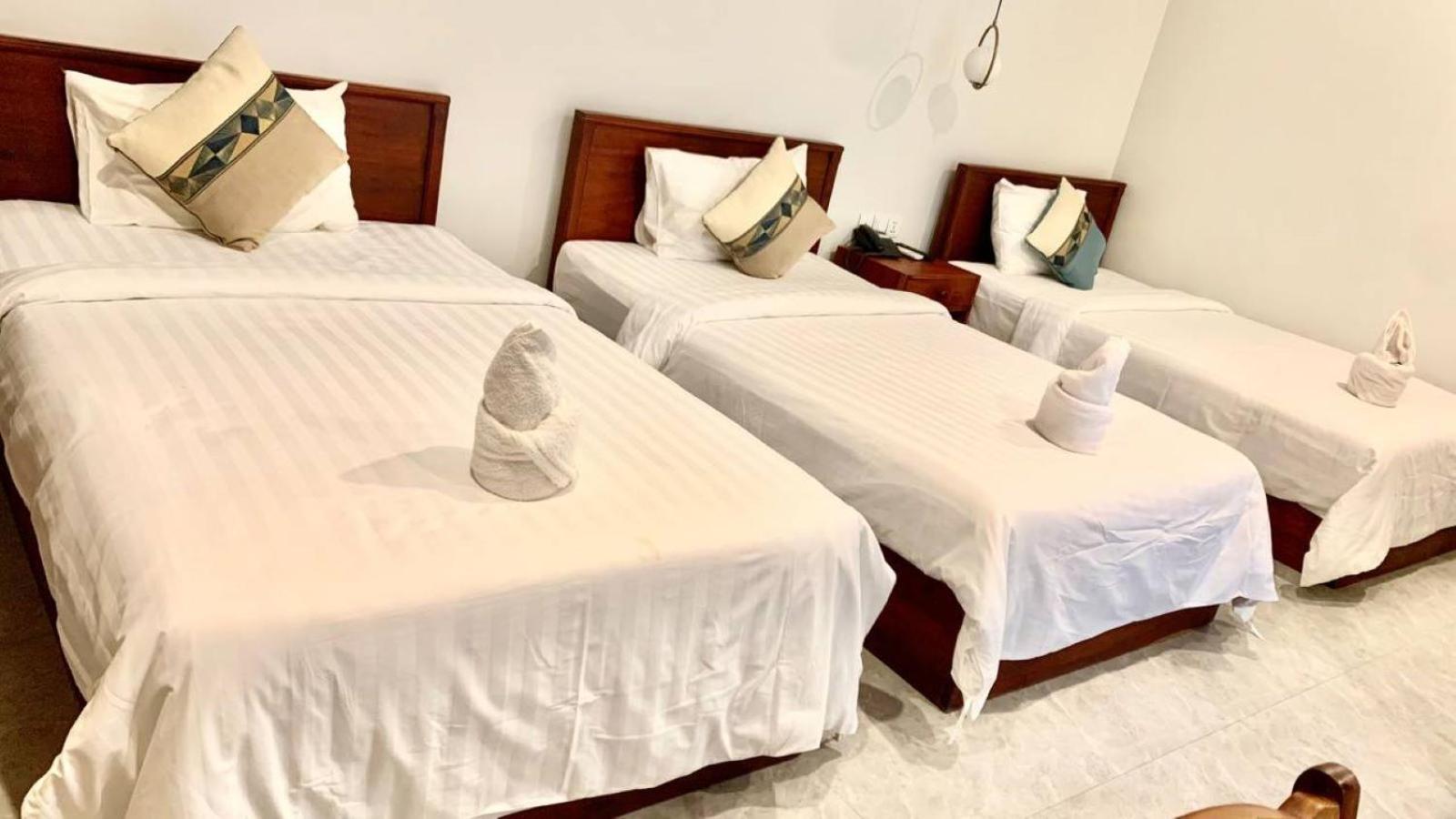 Standard Triple Room - Photo 12