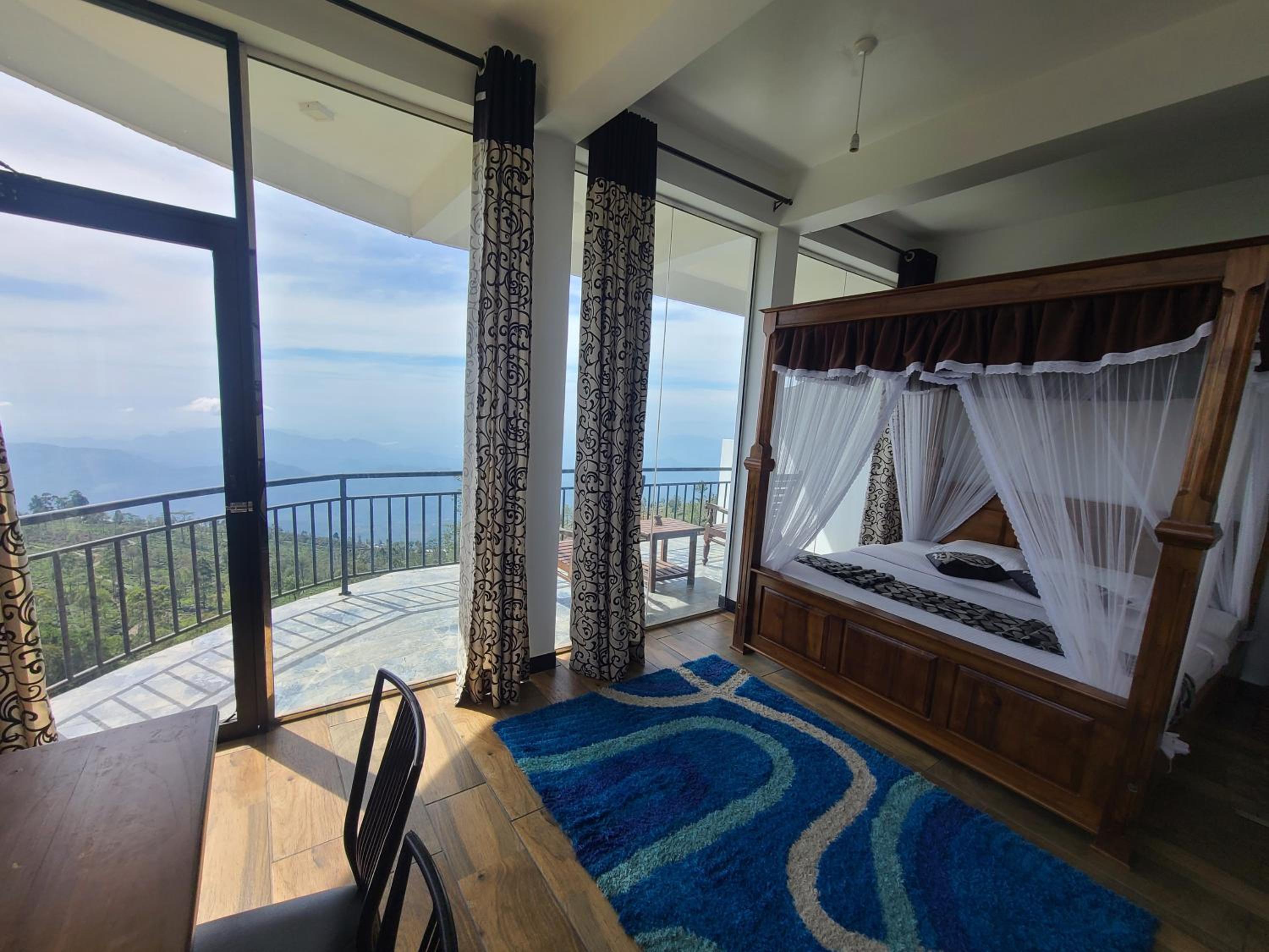 Double Room with Mountain View