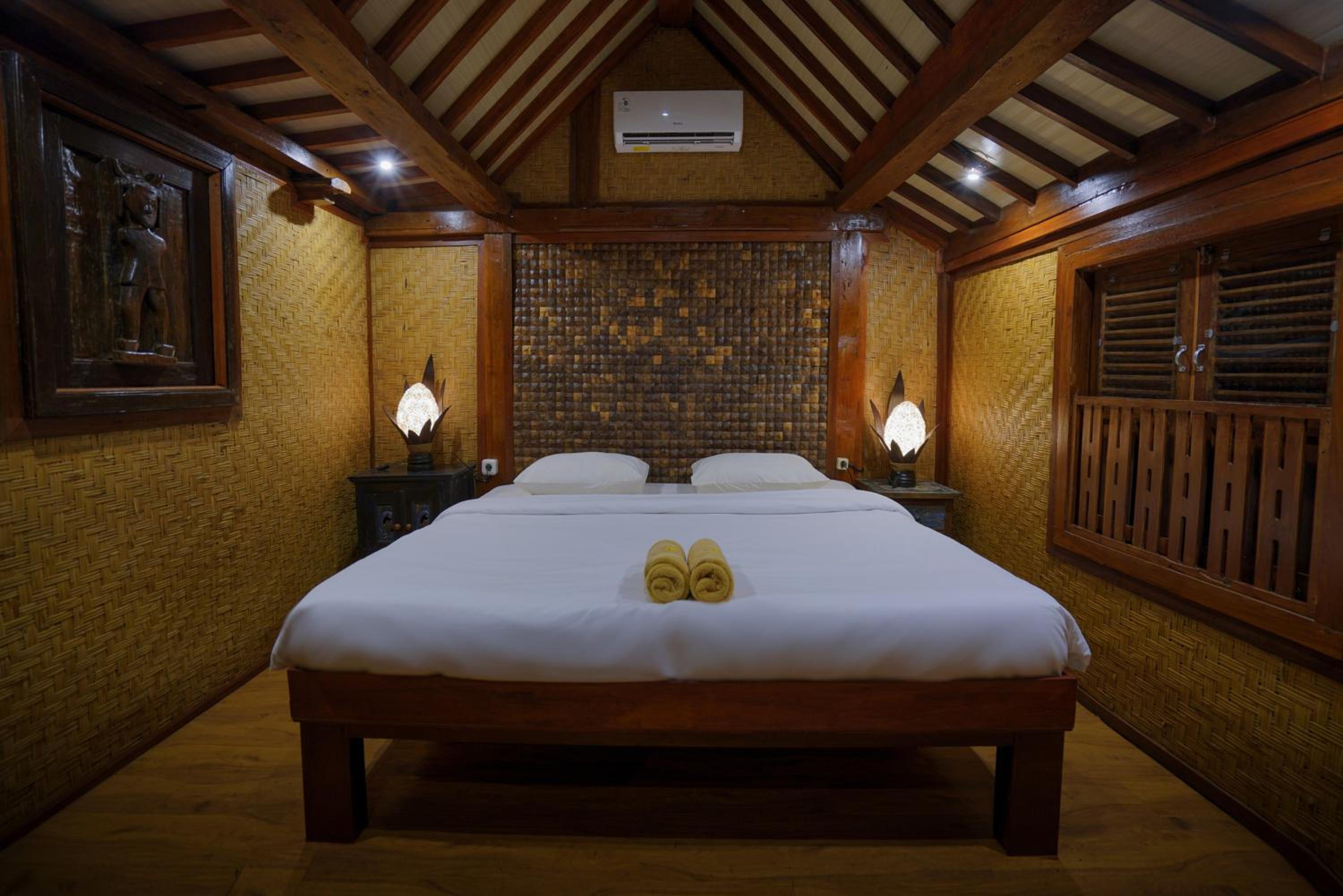 Villa 4 Adults - Photo 1