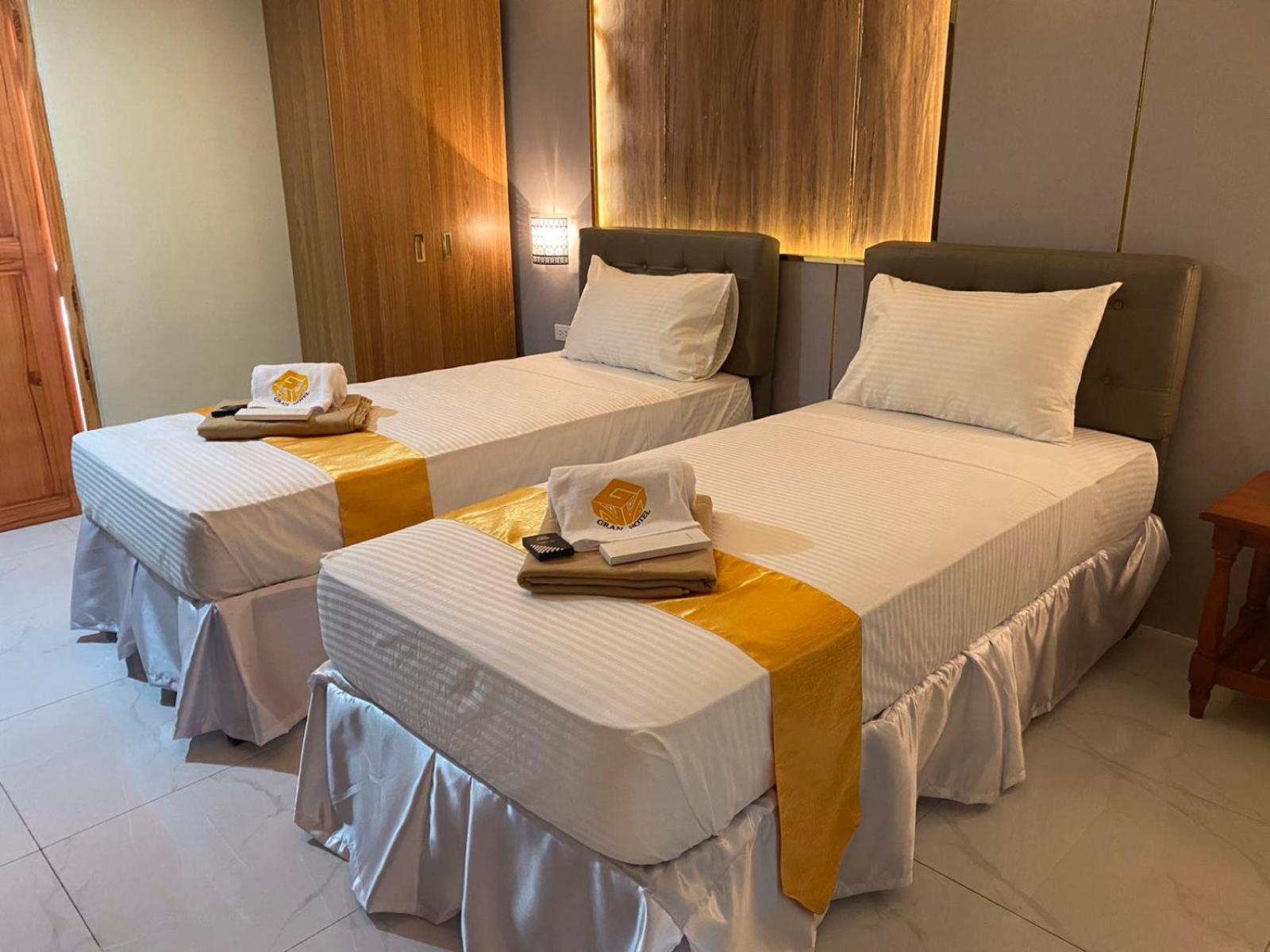 Superior Twin Room photo 3