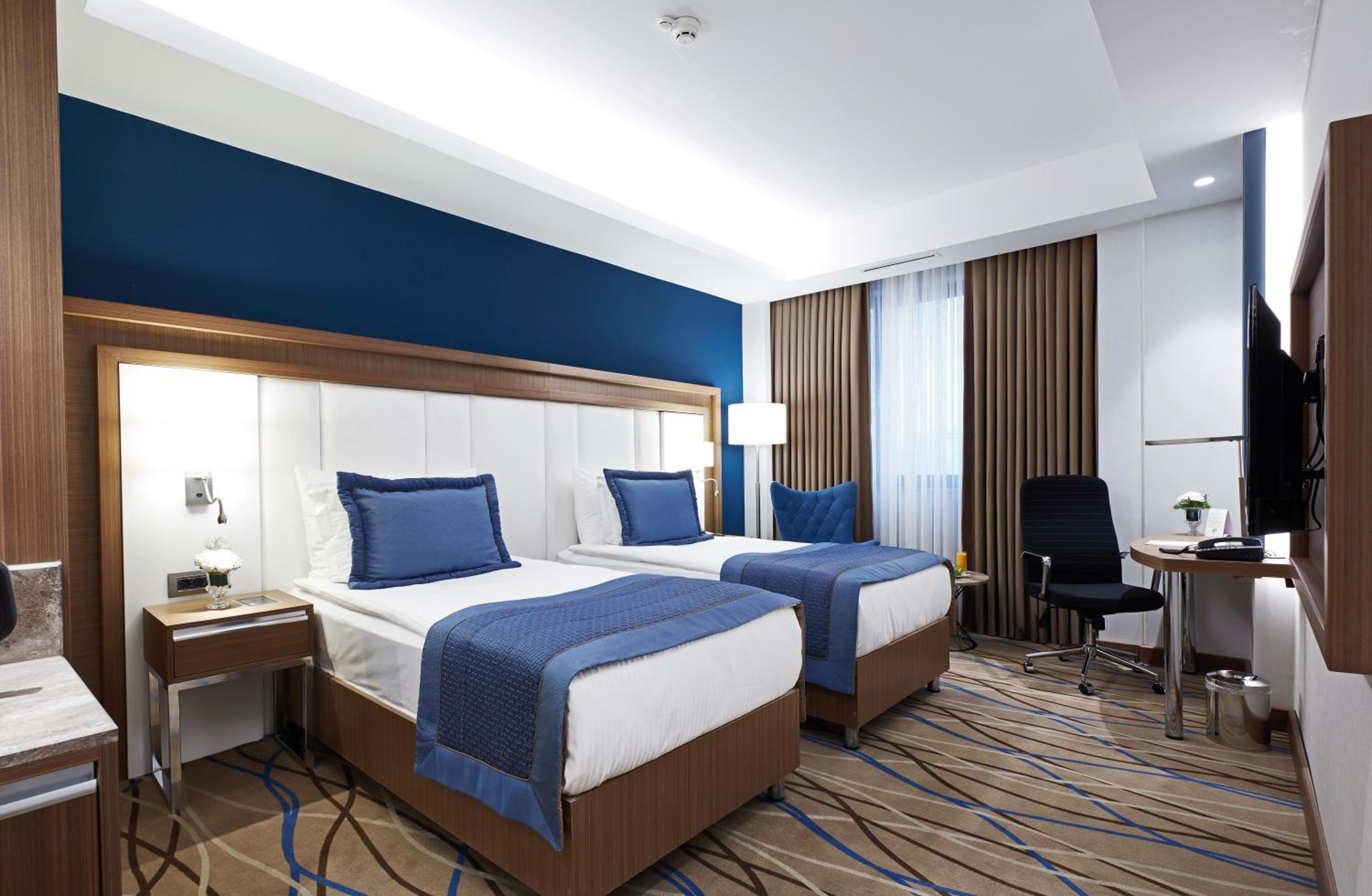 Superior Double Room - Photo 1
