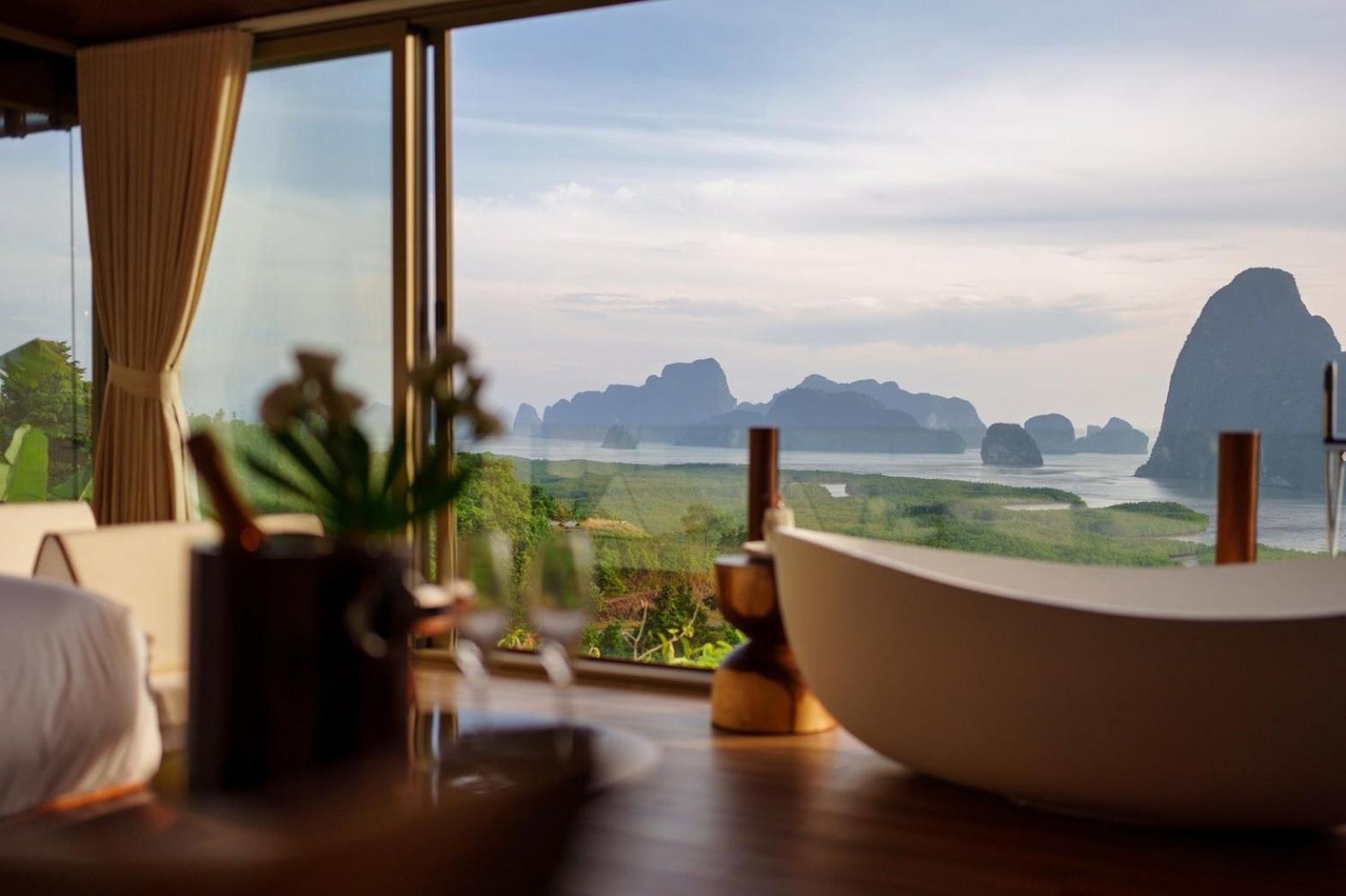 Villa with Sea View photo 2