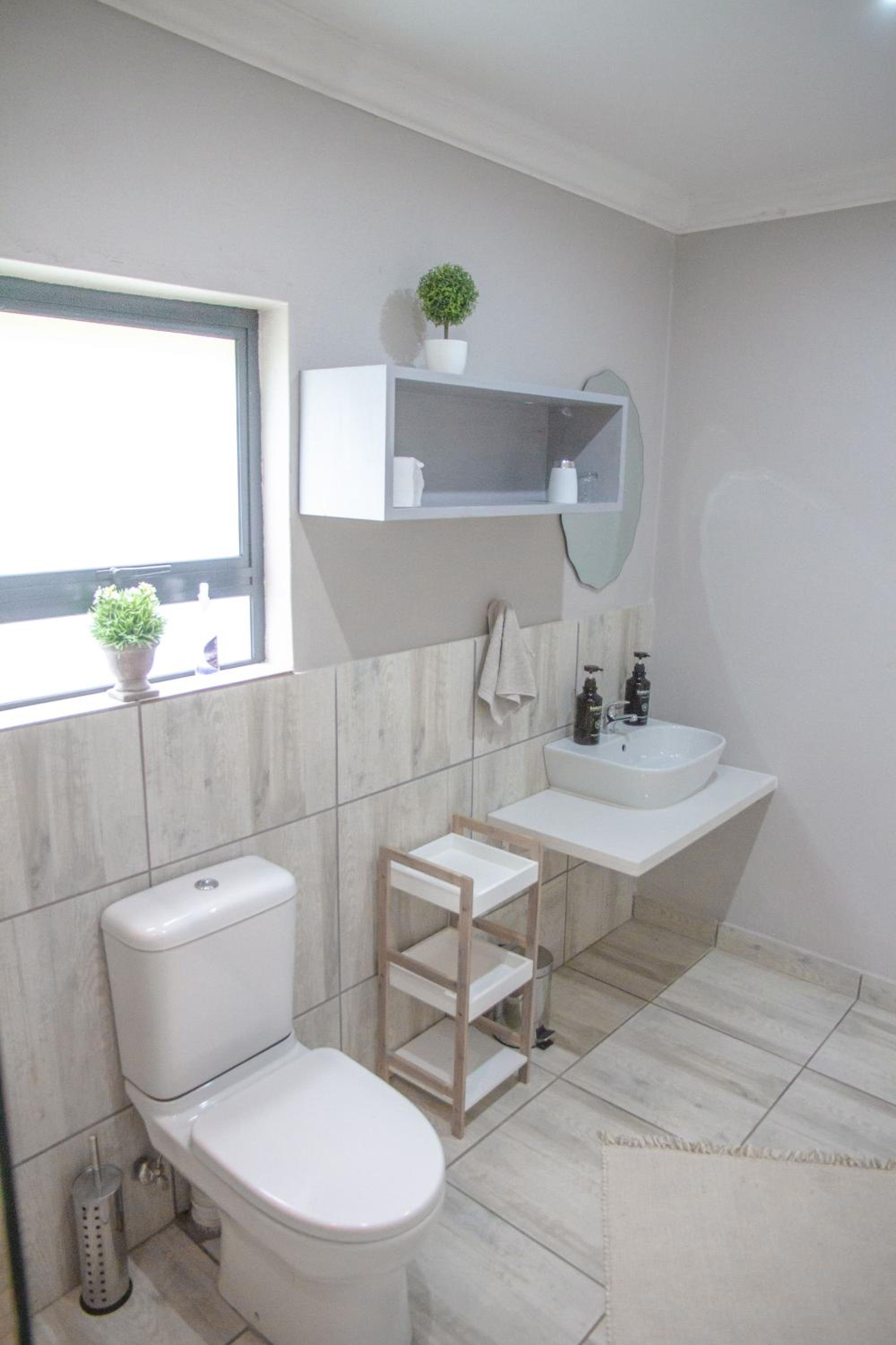 Apartment - Photo 4