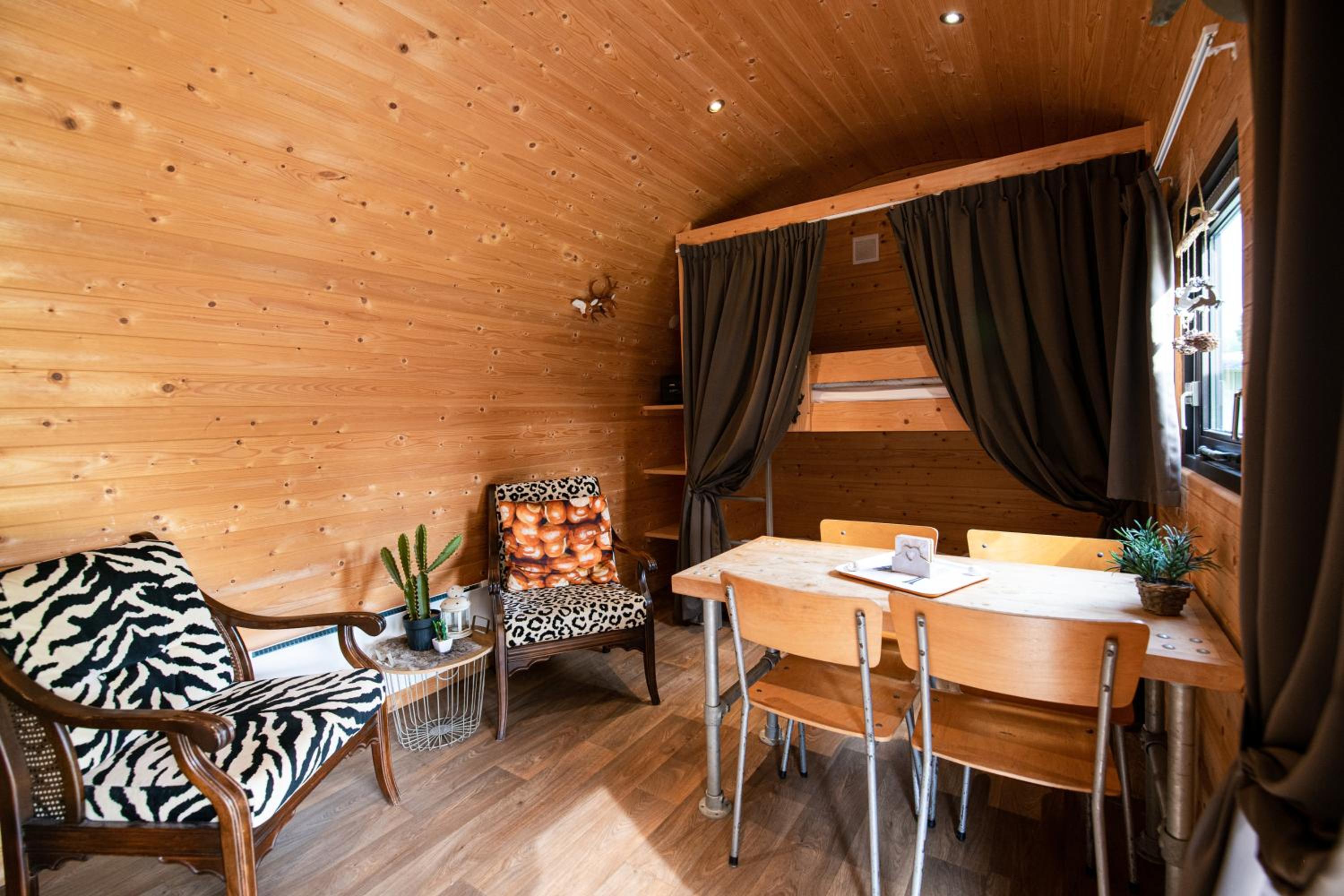 One-Bedroom Chalet photo 1