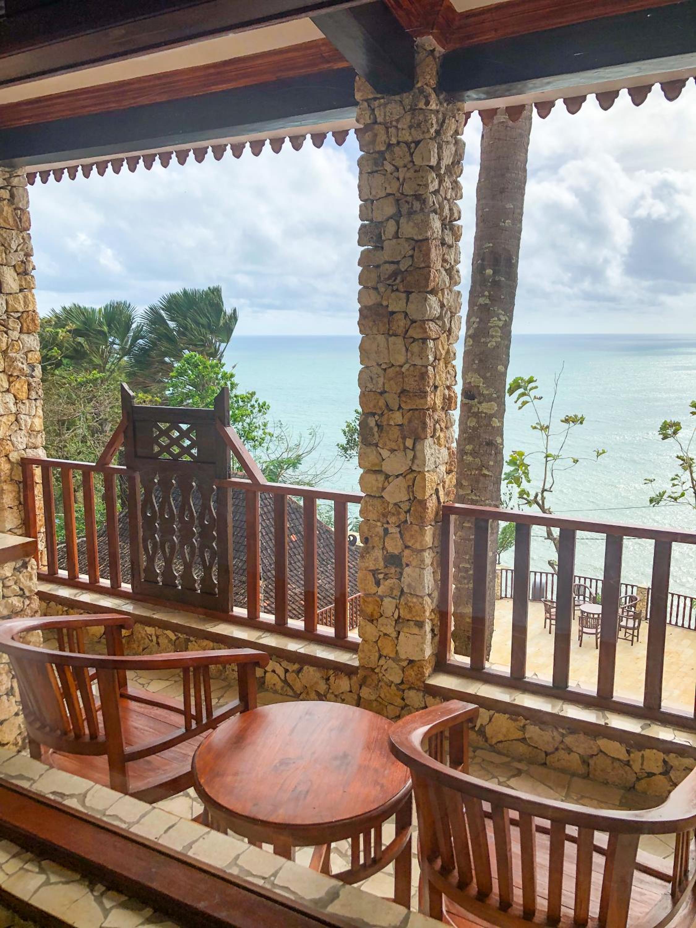 Deluxe Twin Room with Sea View - Photo 11