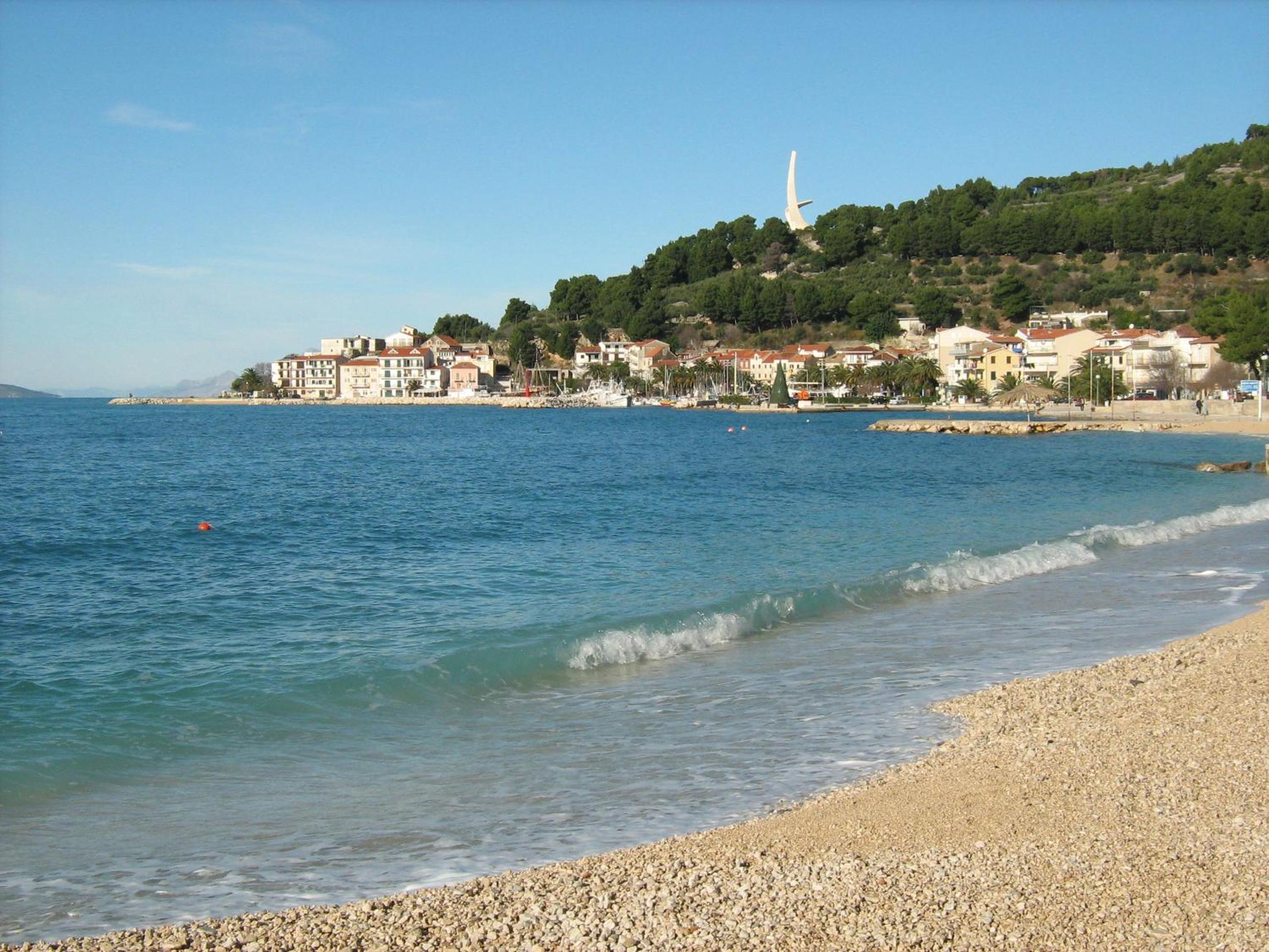 Apartment with Sea View - Photo 39
