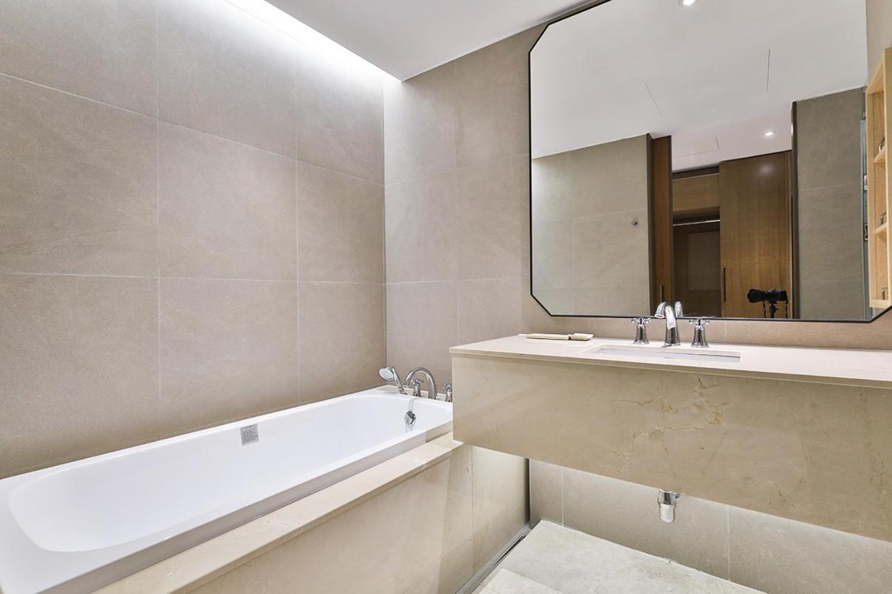 Signature Double Room - Photo 2