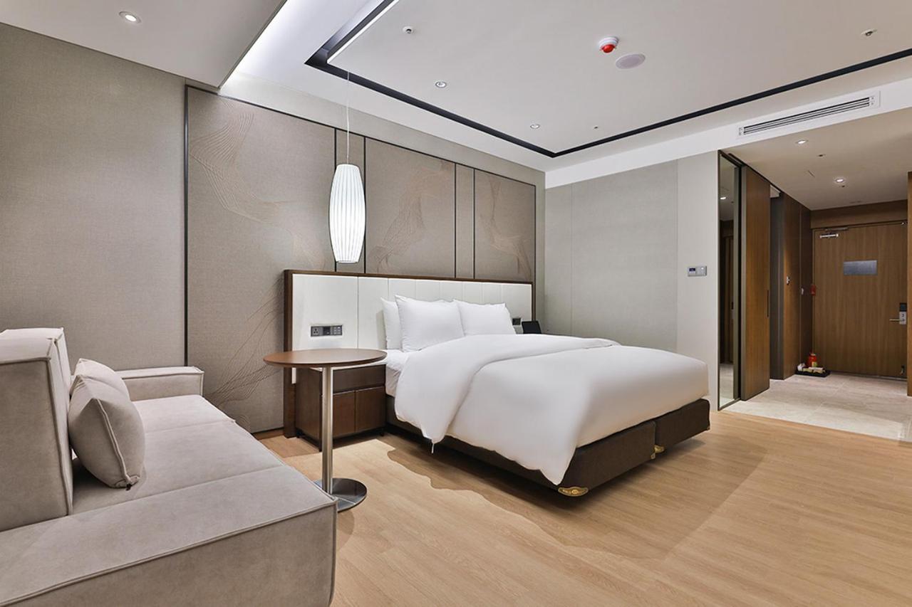 Premium Double Room - Photo 2