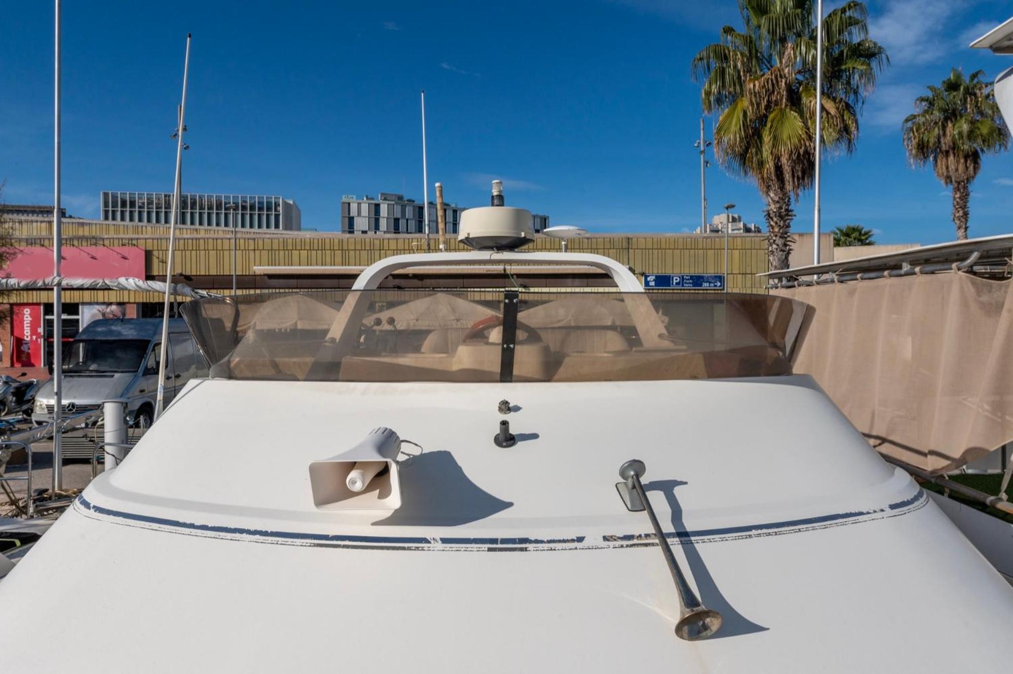 Barco Marina photo 2