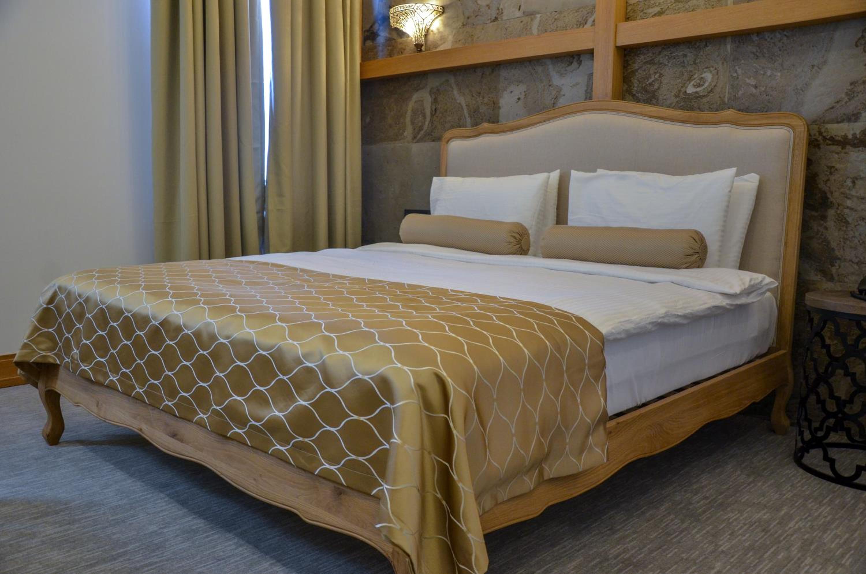 Standard Double Room - Photo 5
