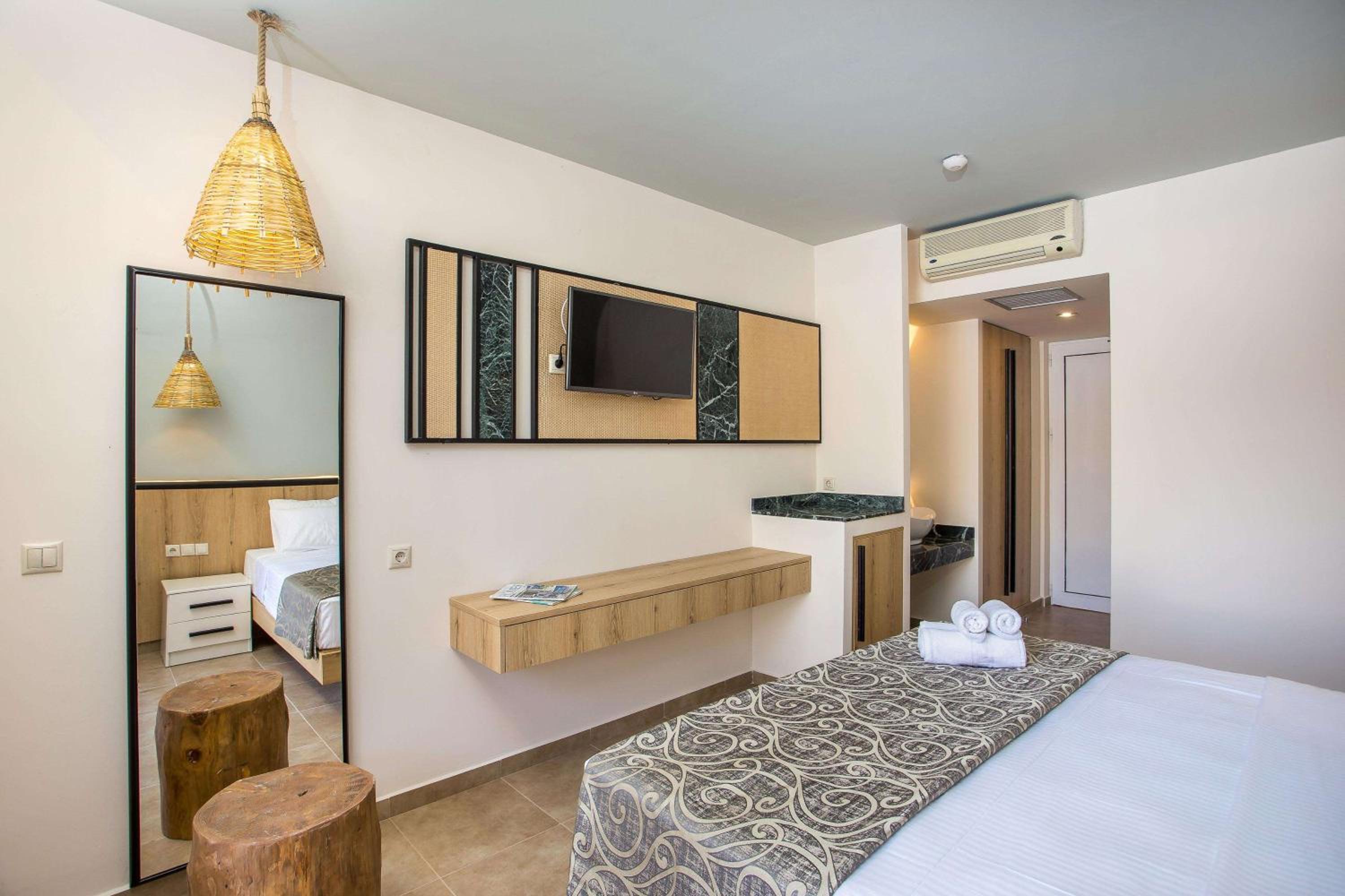 Deluxe Double Room with Private Pool
