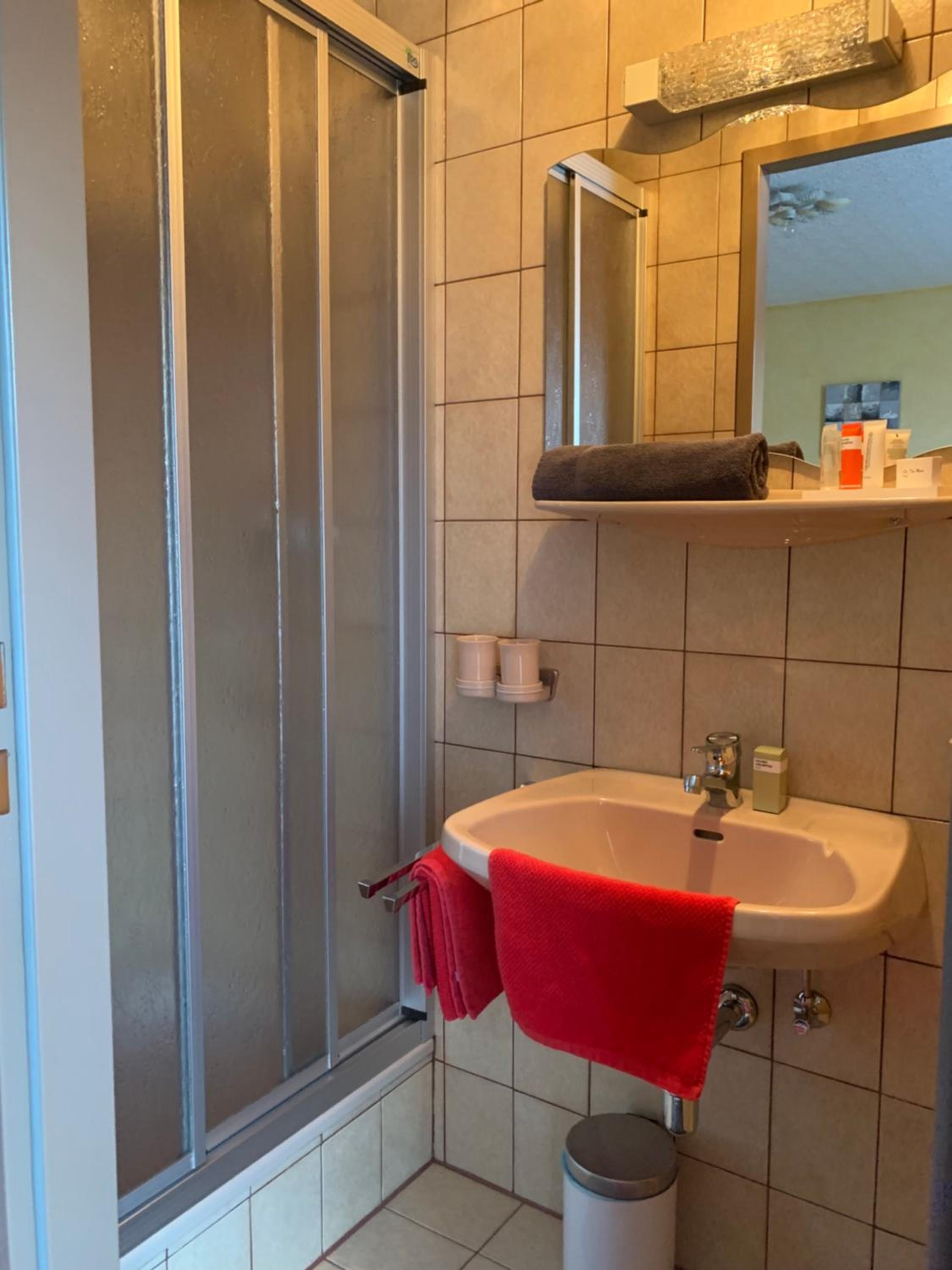 Single Room with Balcony photo 3