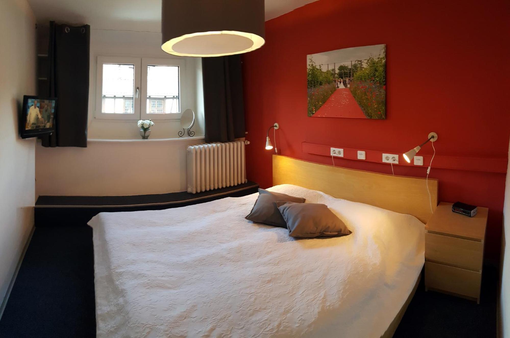 Apartment photo 1