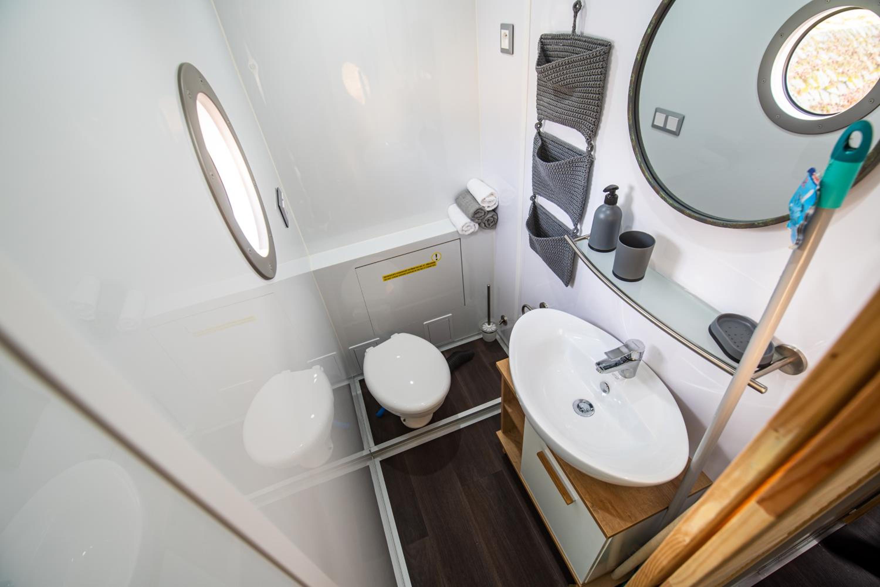 Two-Bedroom Apartment photo 3
