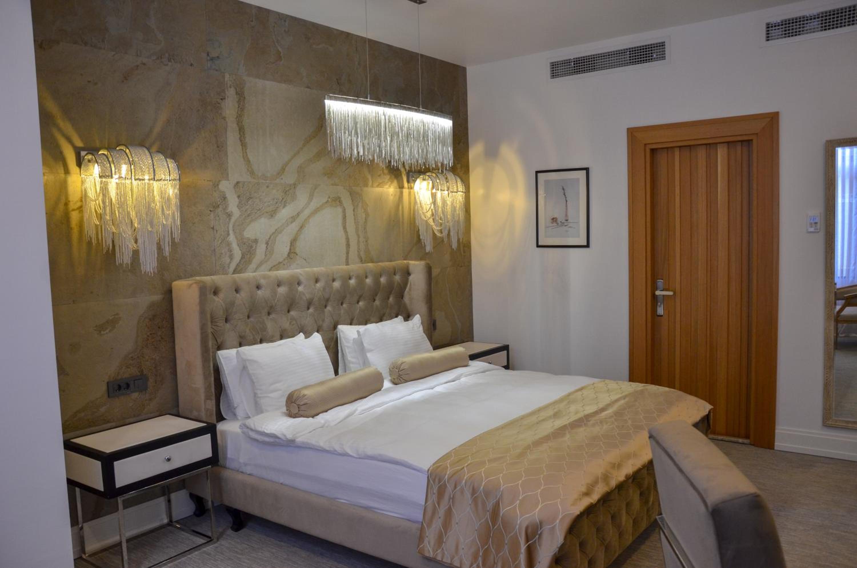 Executive Suite photo 3