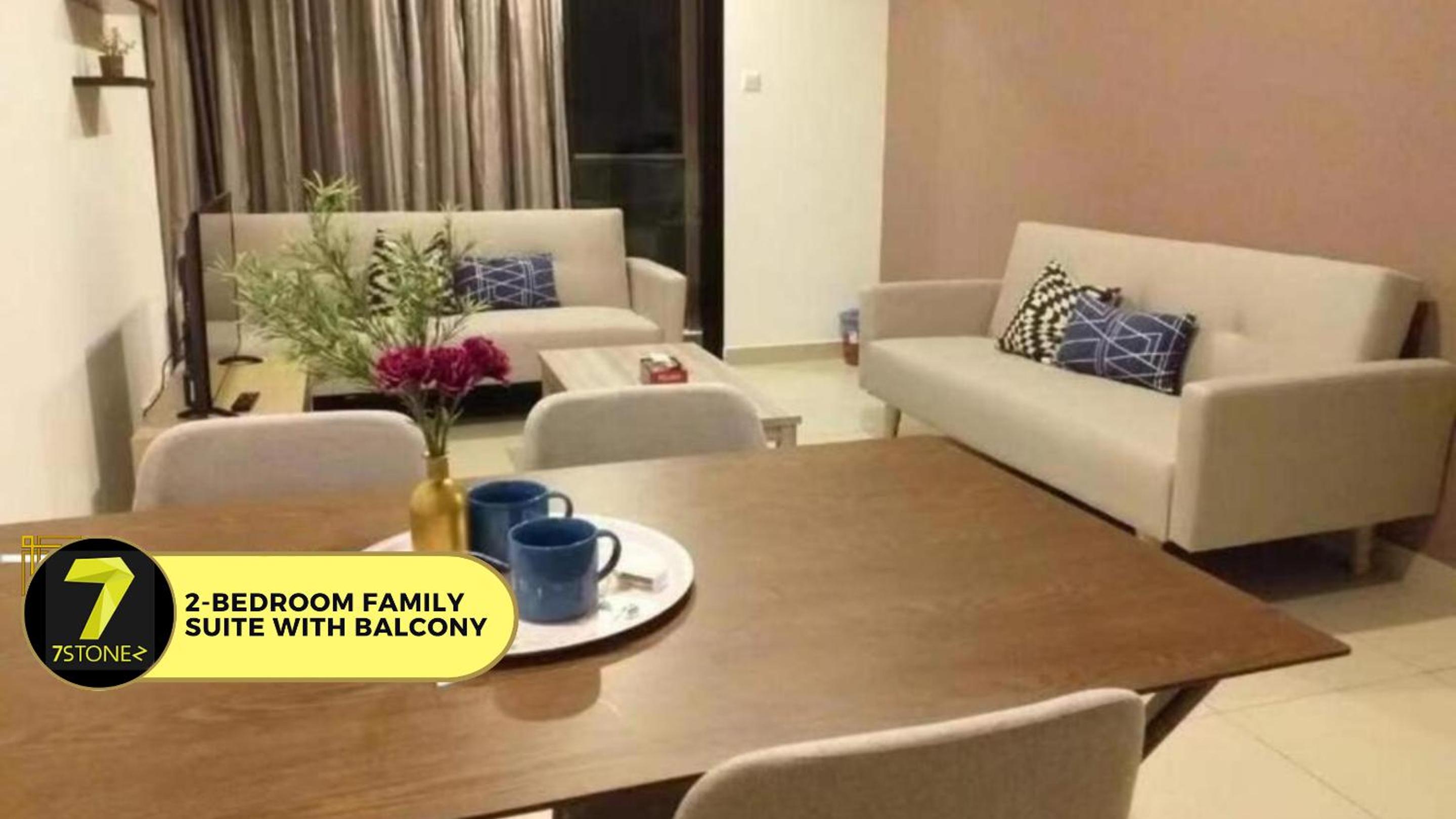 2-Bedroom Family Suite with Balcony - Photo 5