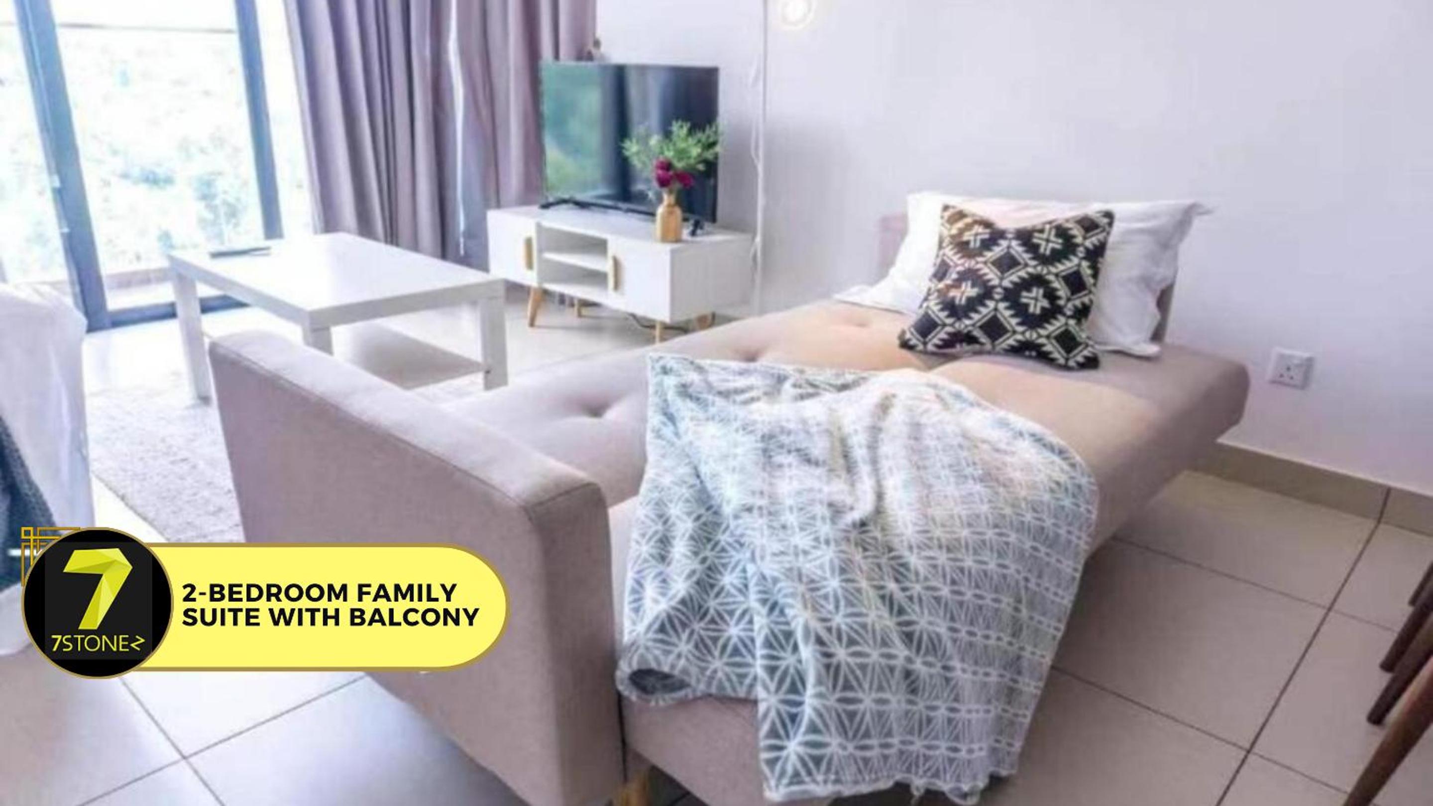 2-Bedroom Family Suite with Balcony - Photo 6