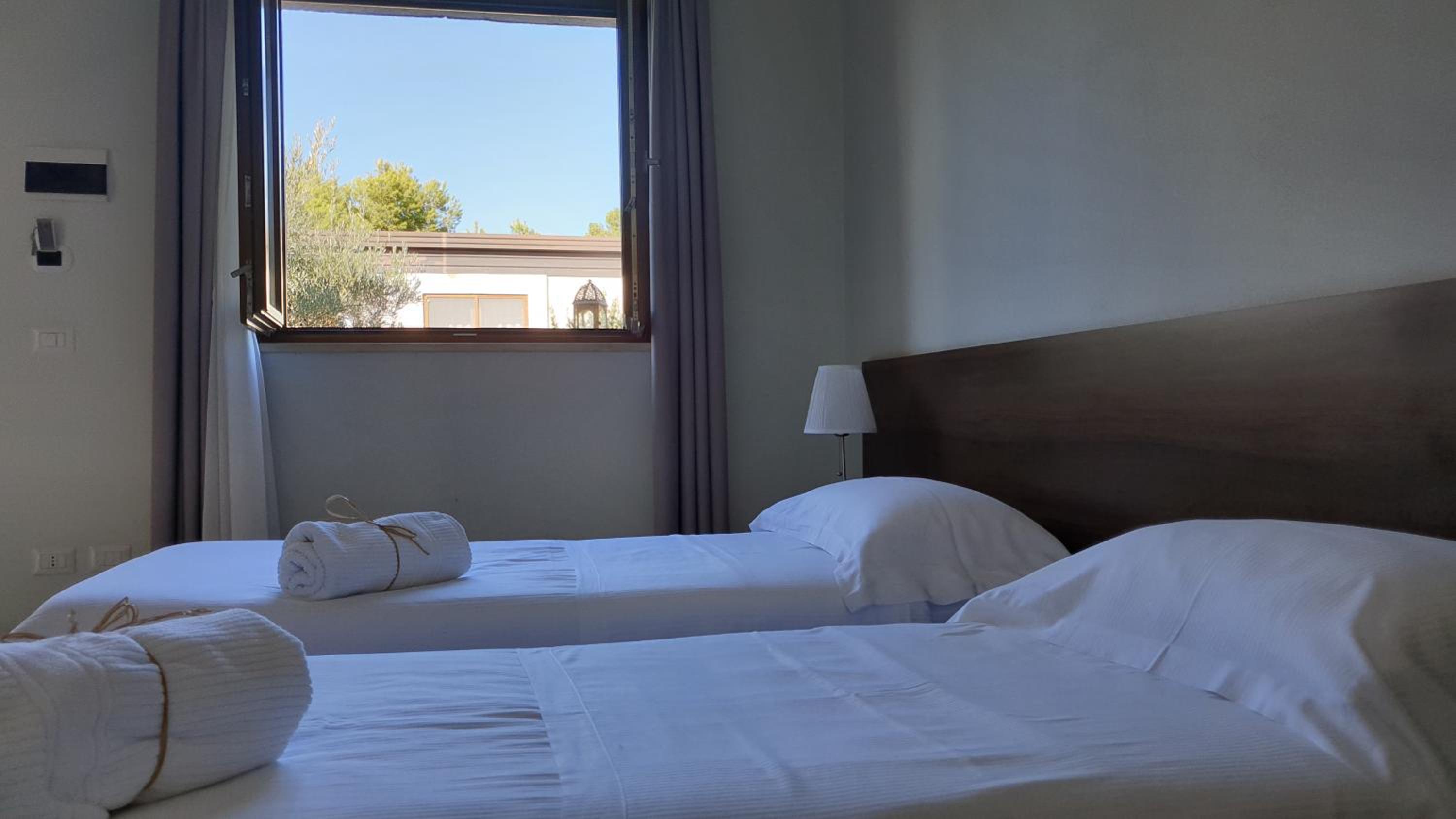 Double Room - Photo 4