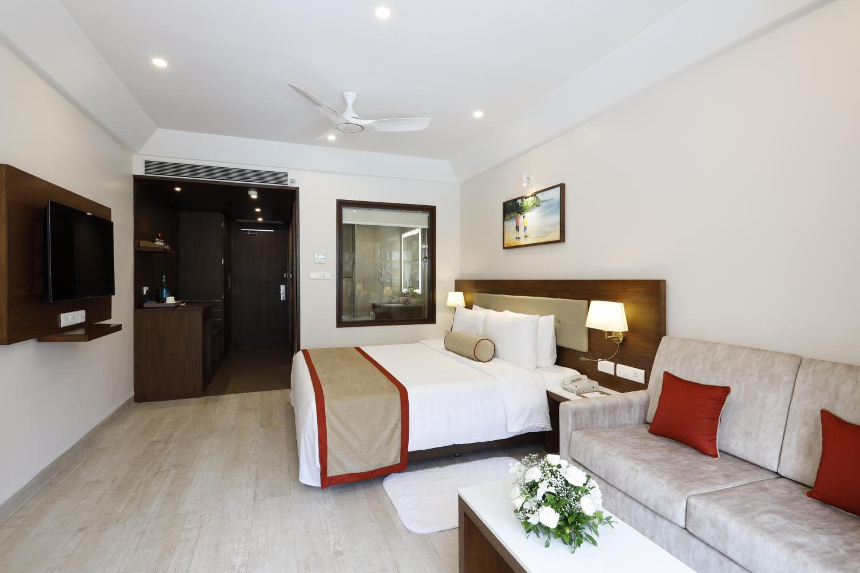 Superior Room 1 Double bed – (Day Use from 12 pm till 09 pm same Day) for 6 Hours - Photo 2