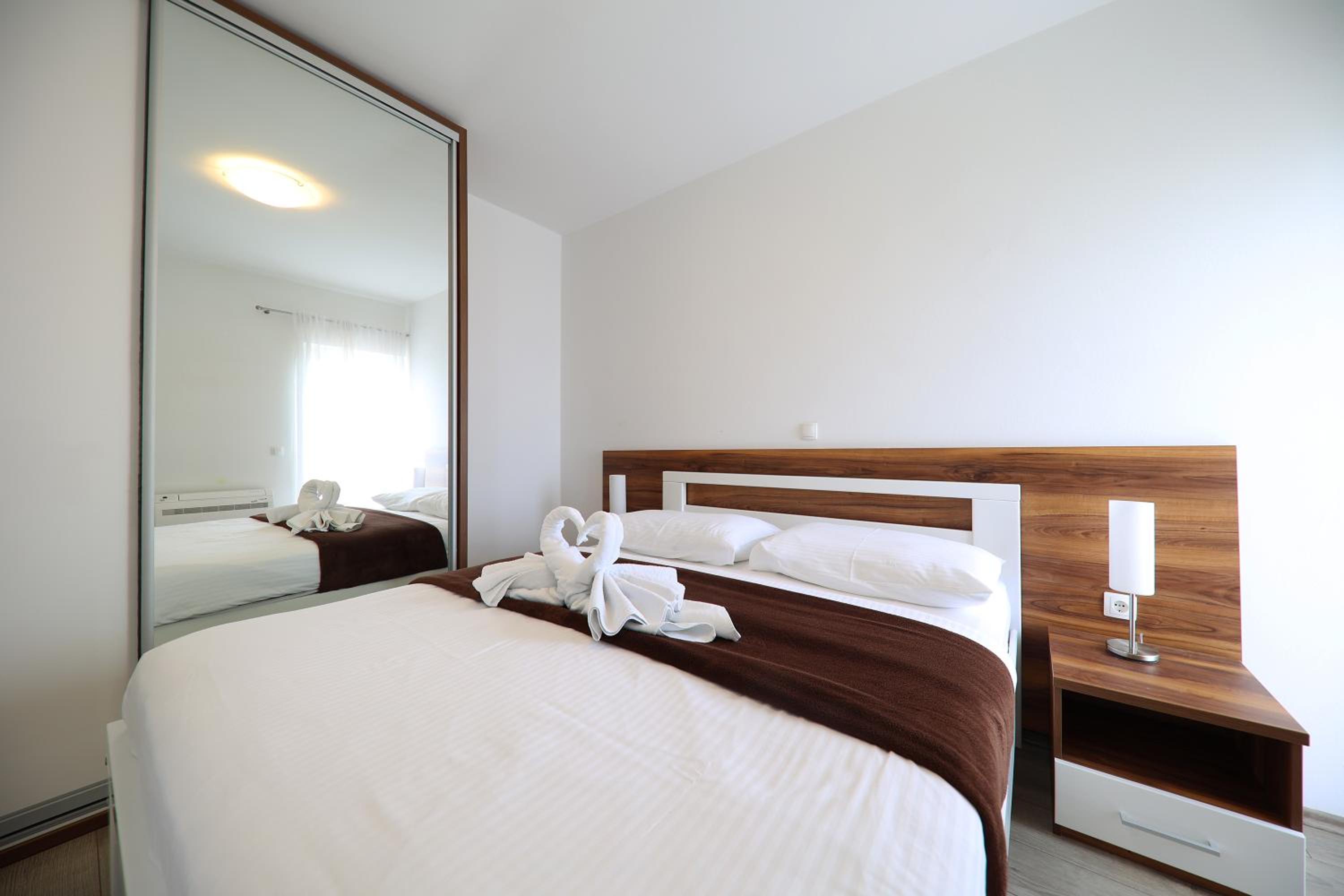 Deluxe Double Room with Balcony and Sea View