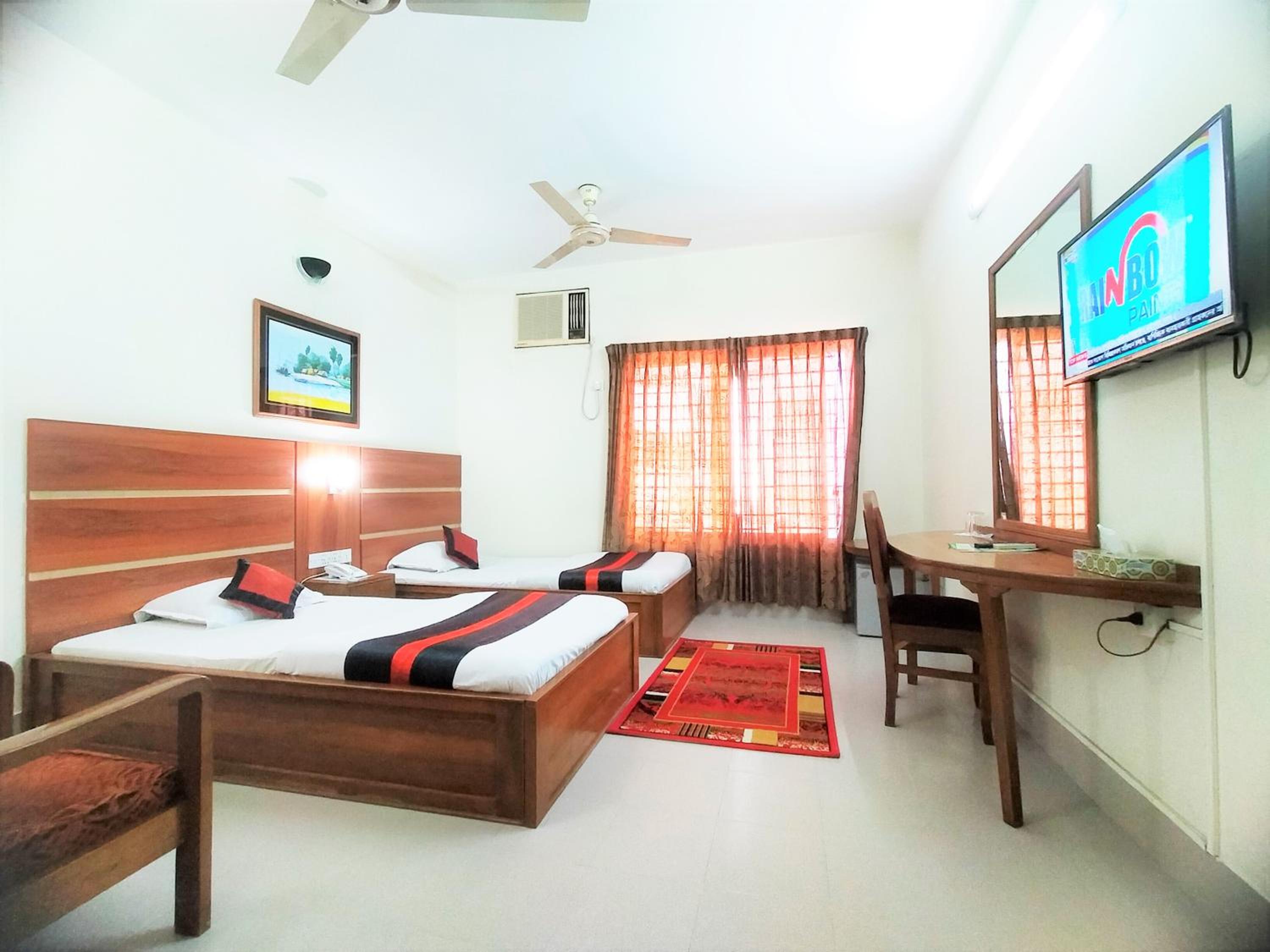 Deluxe Double or Twin Room