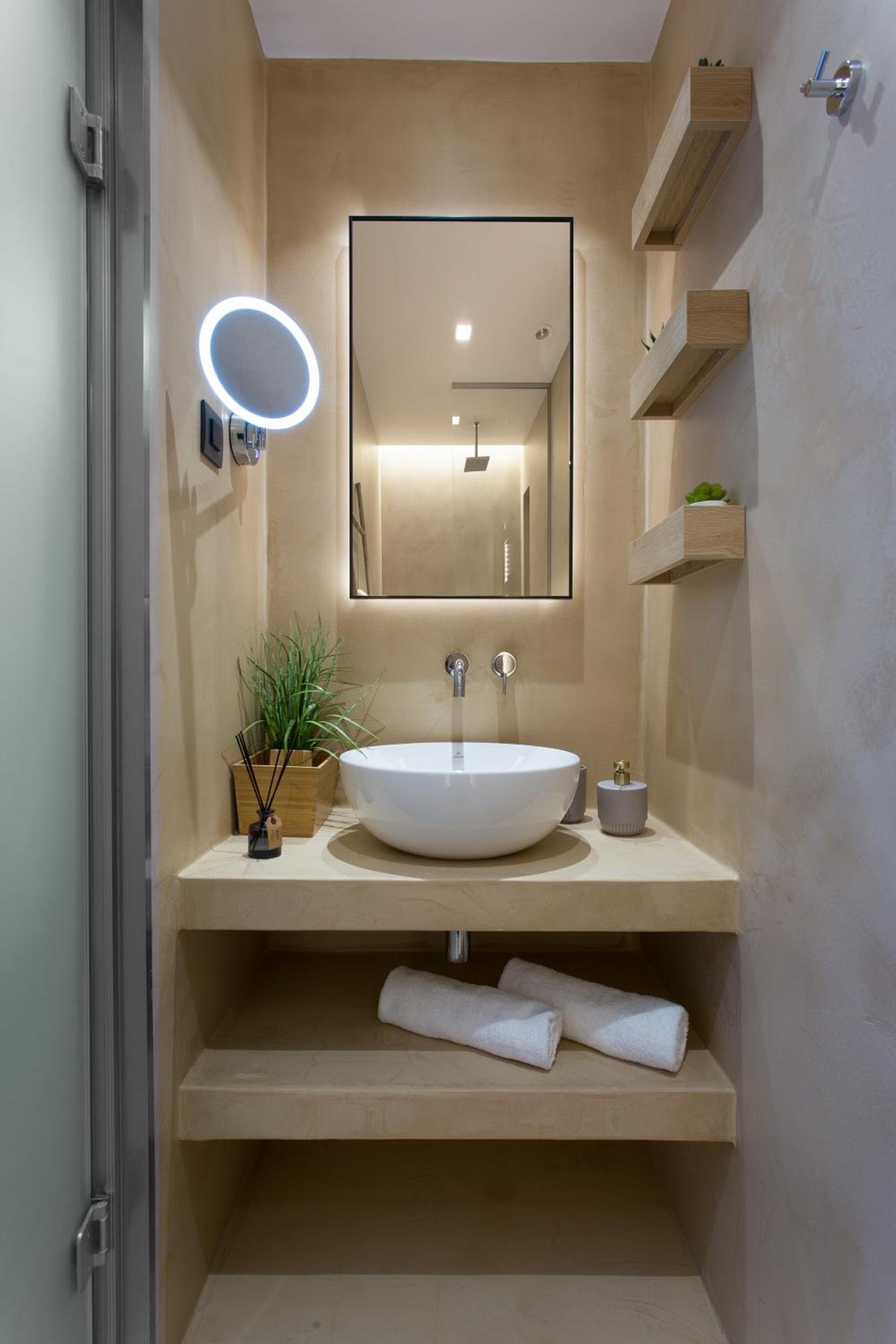 Superior Deluxe Double or Twin Room  - Photo 2