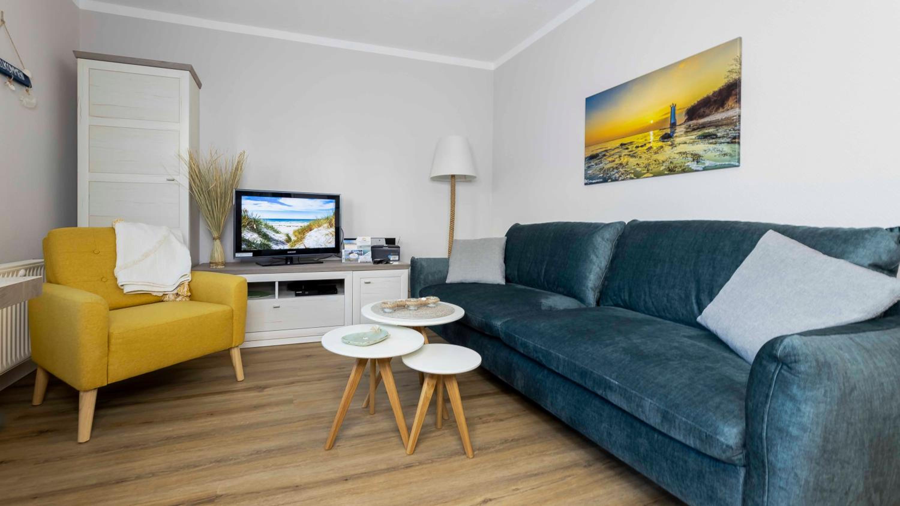 One-Bedroom Apartment photo 2