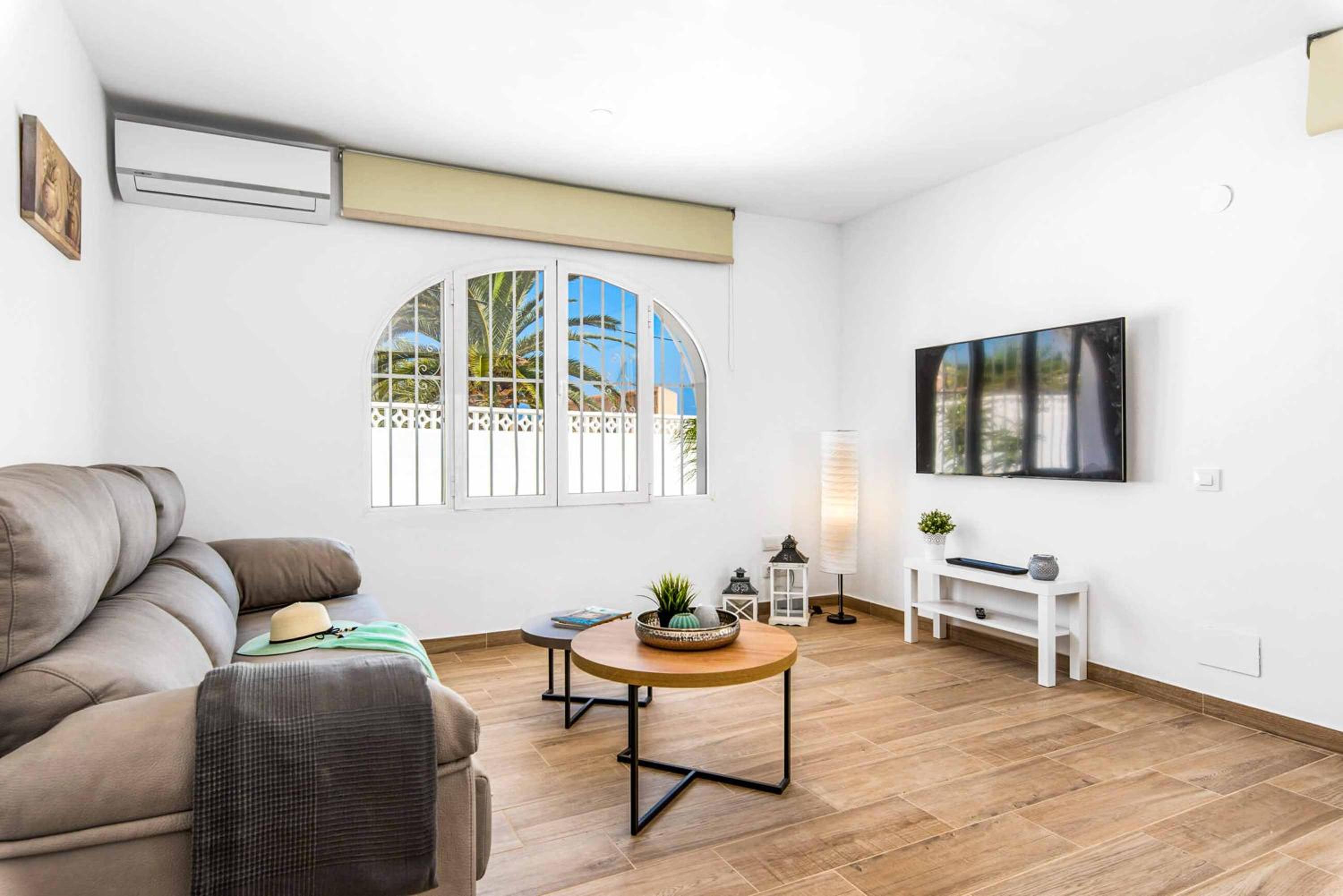 Villa de Tres Habitaciones