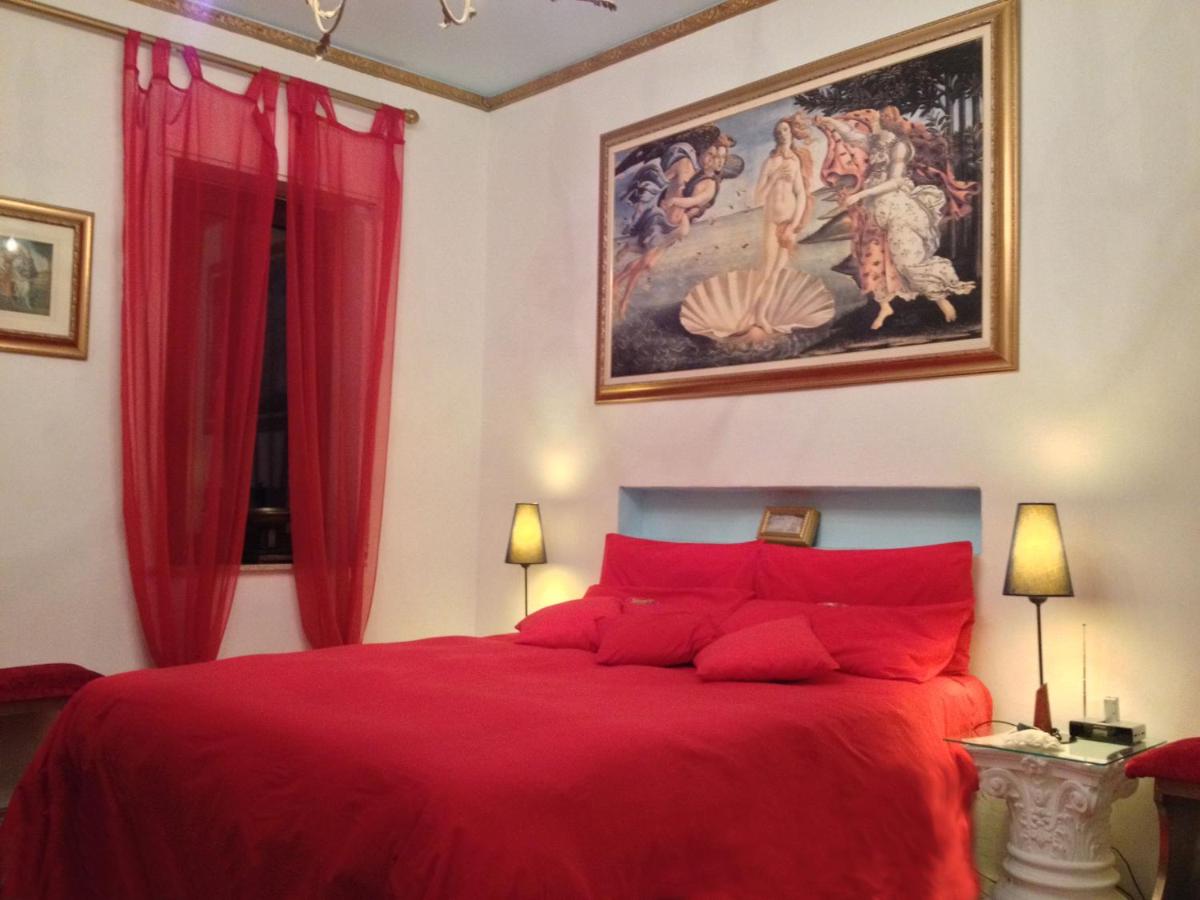 Double Room with Balcony and Sea View