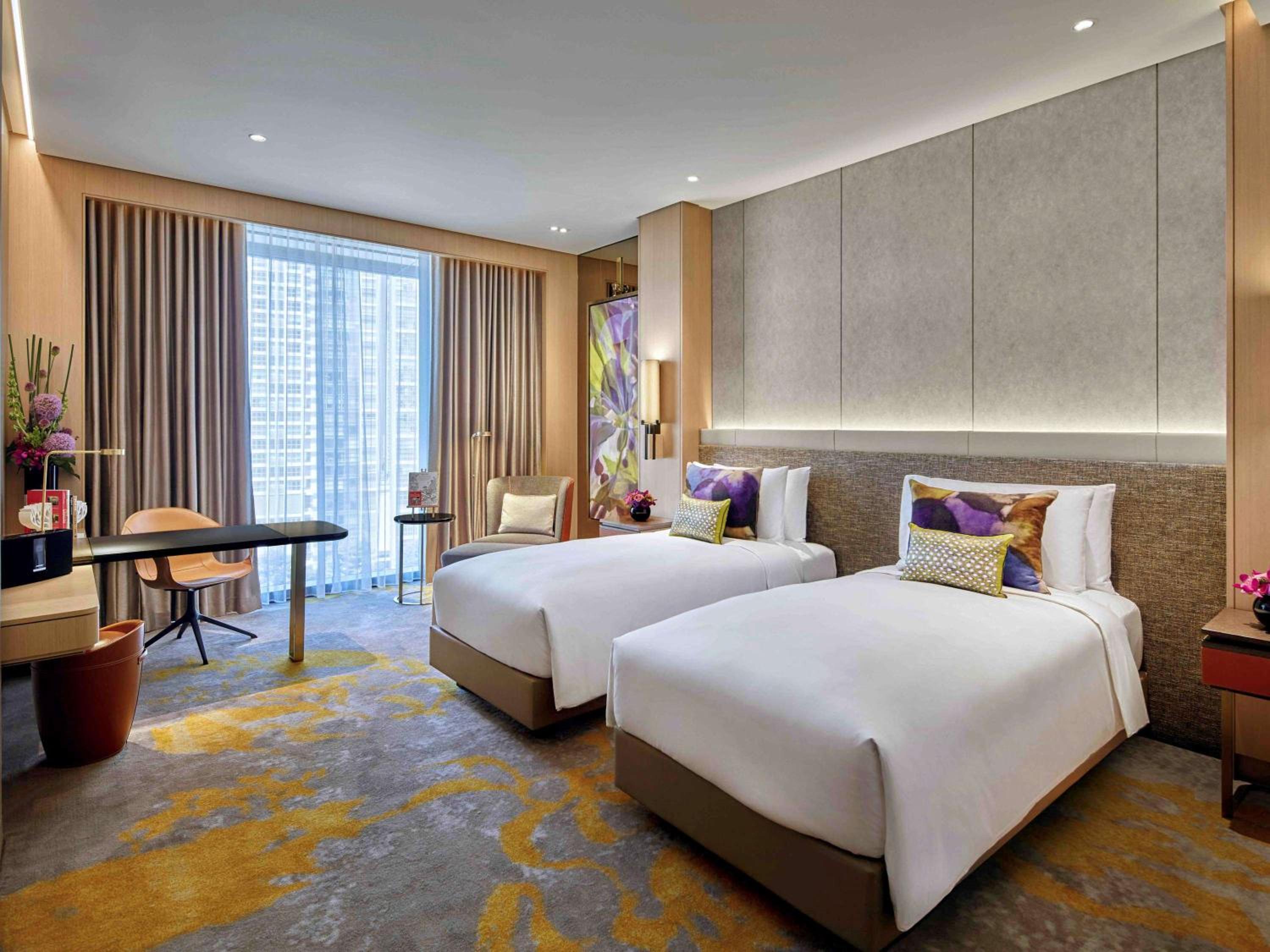 Twin Luxury Club Room with Two Single Beds, Club Millésime Access and City View