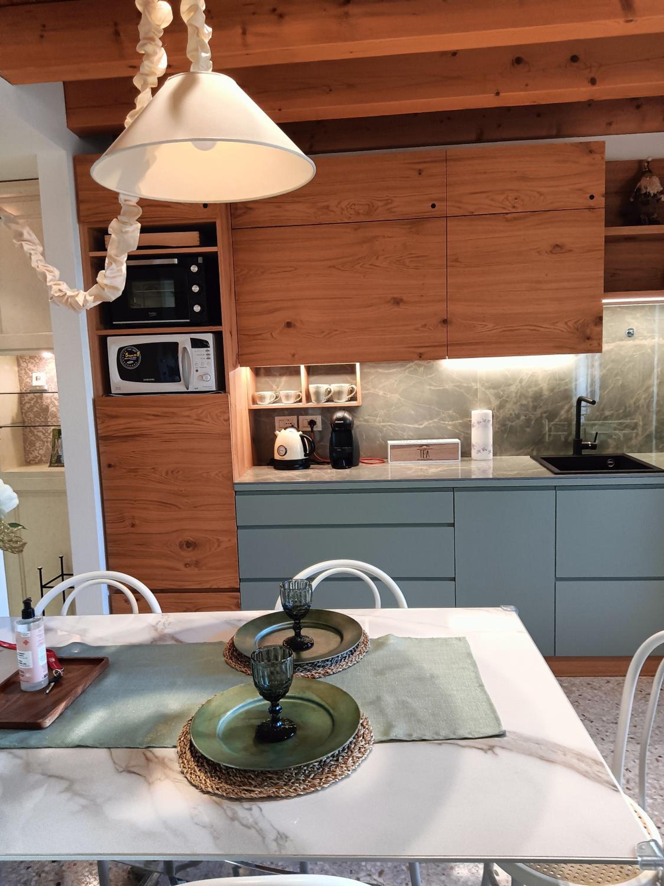 Studio Apartment - Photo 14