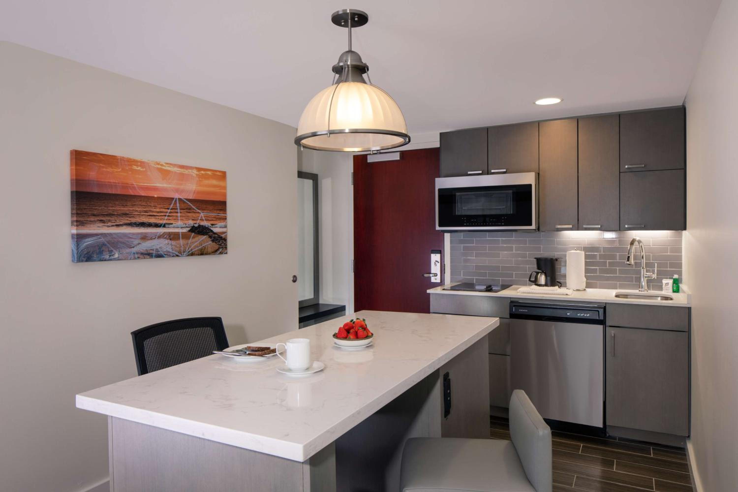 Studio Suite with Two Queen Beds, Sofa Bed and Kitchen - Photo 2