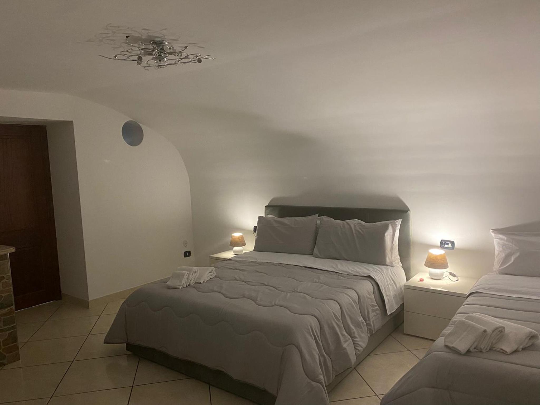 Economy Triple Room