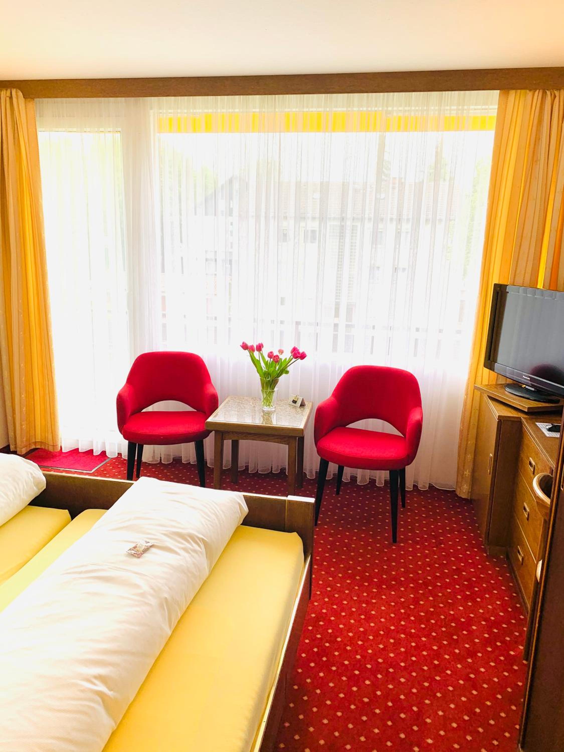 Double Room with Balcony photo 2