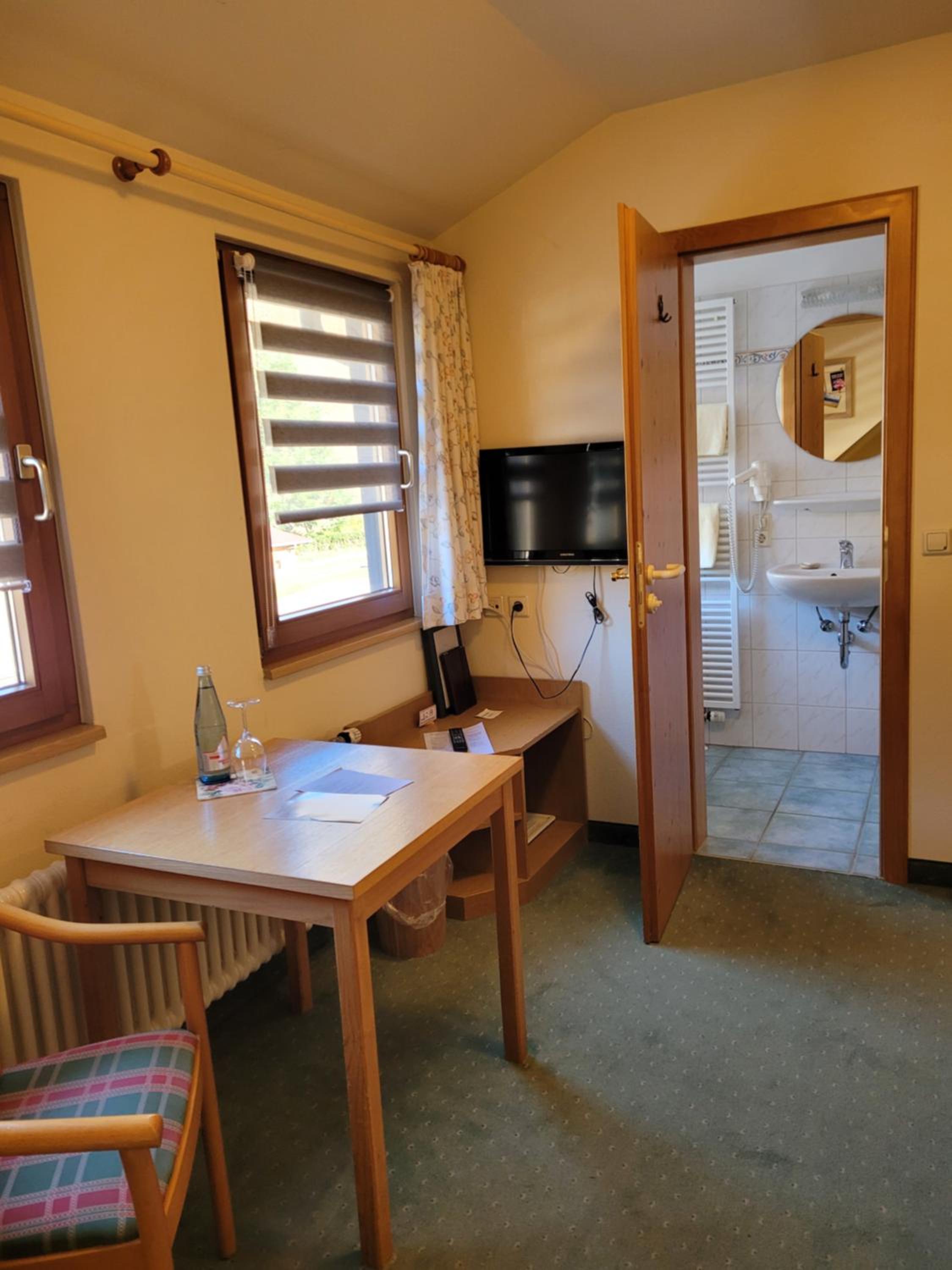 Standard Single Room photo 2