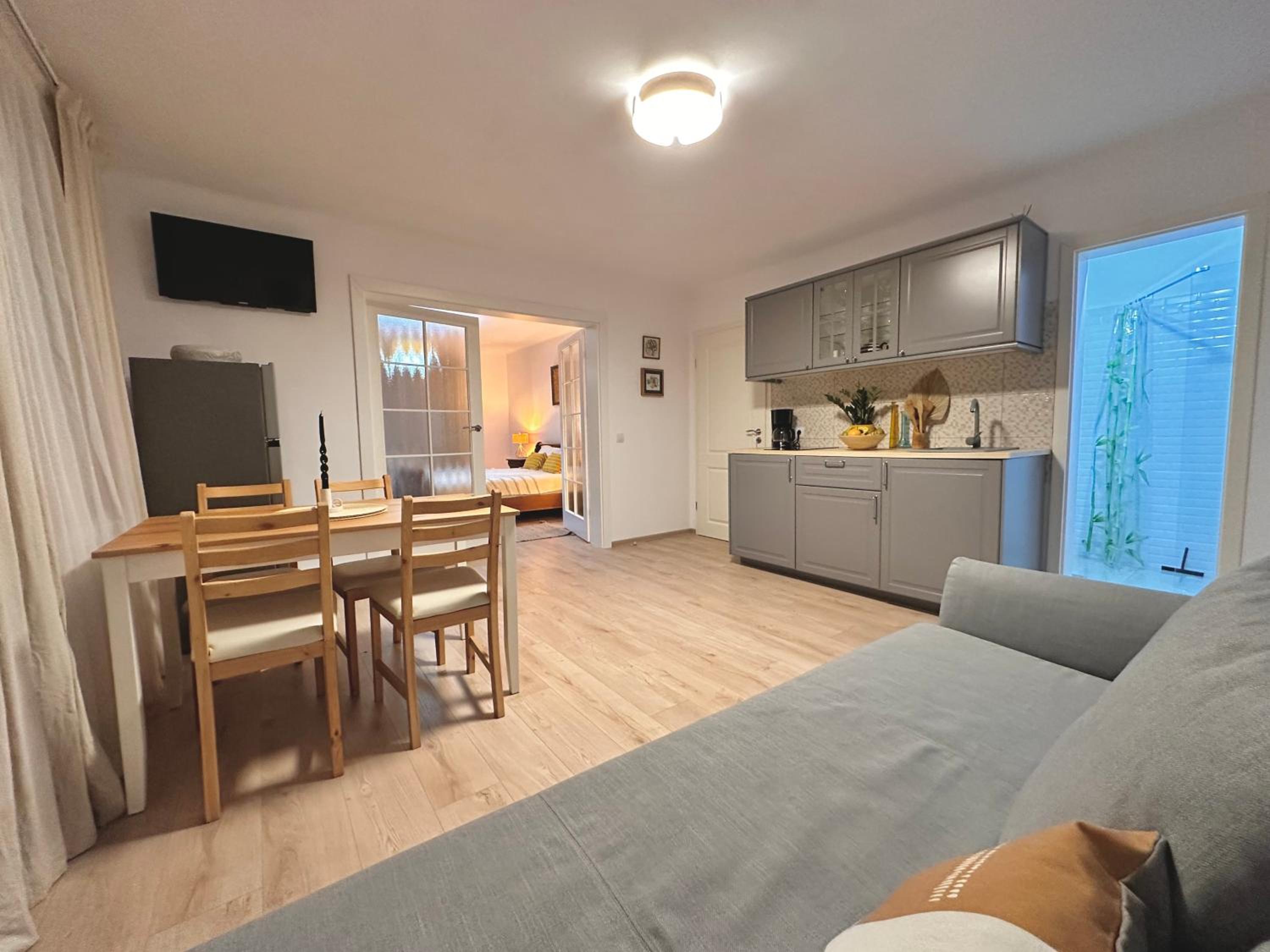 Apartment with Garden View - Photo 4