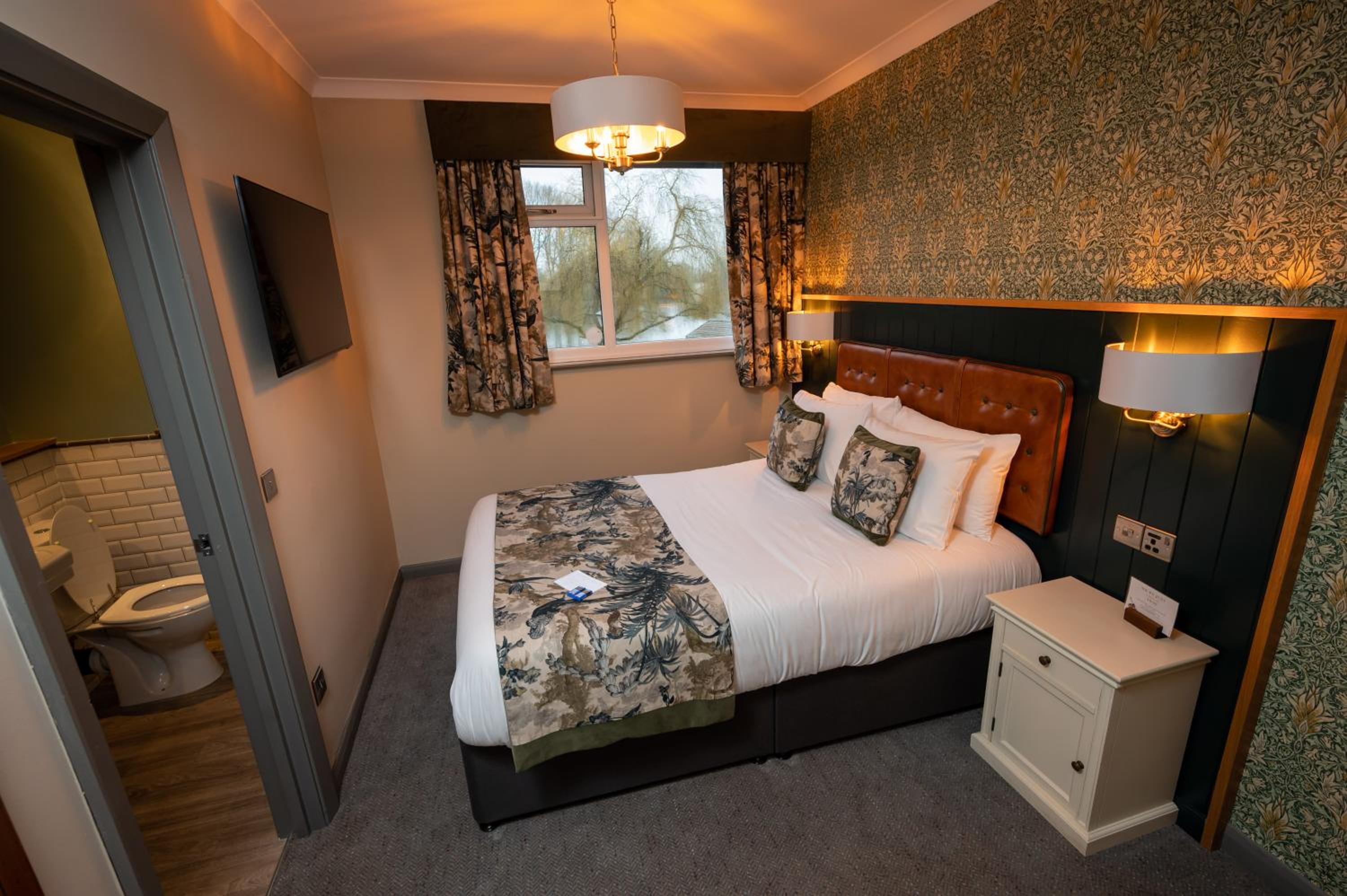 Double Room with Garden View - Photo 9