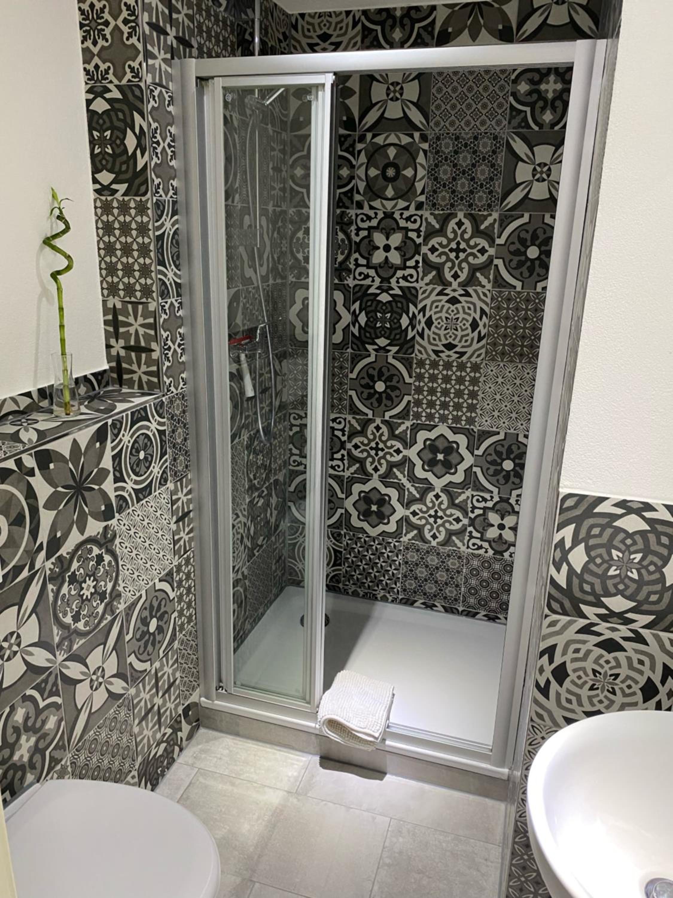Family Room with Shower photo 2