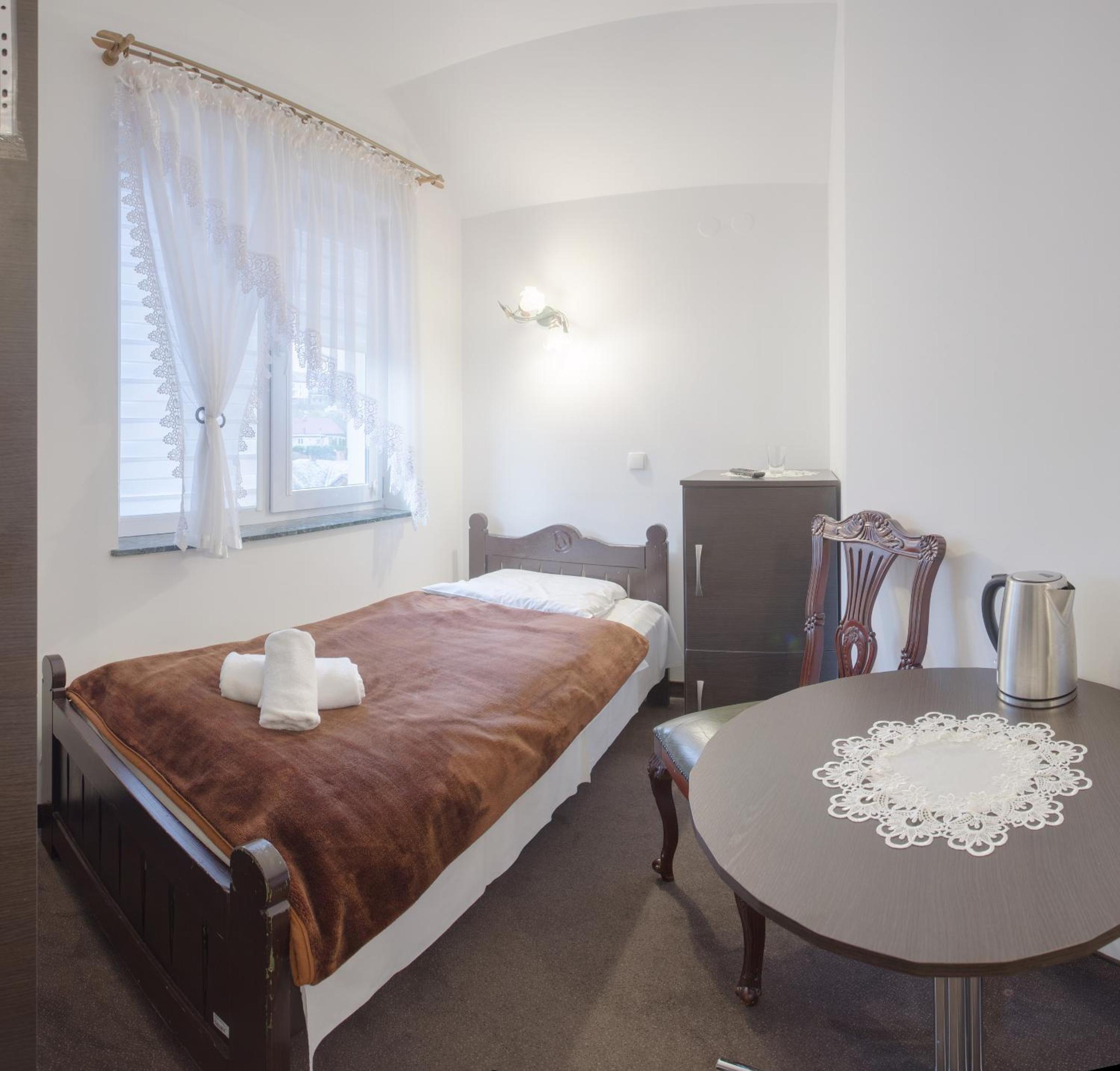 Single Room photo 2