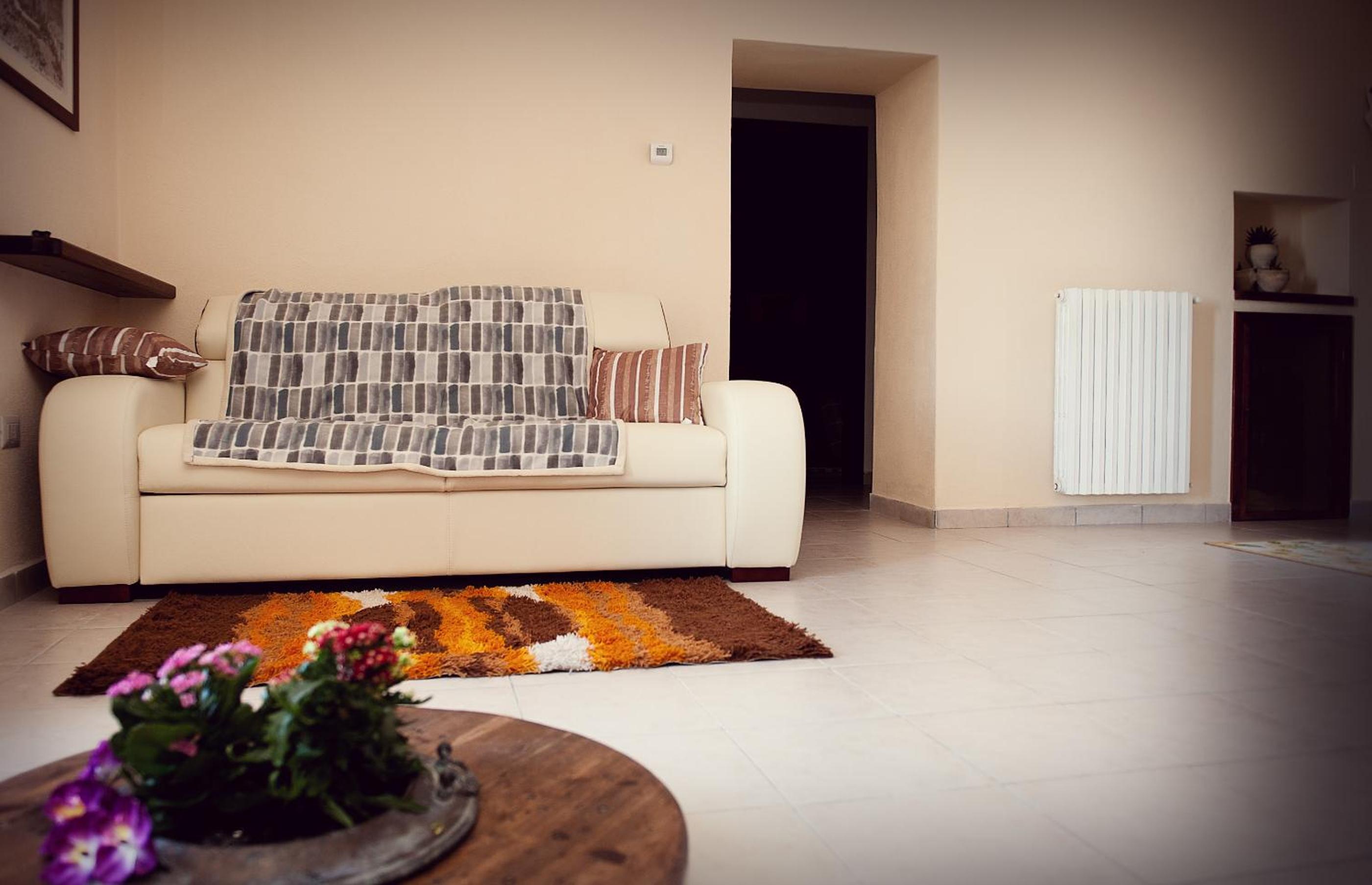 Two-Bedroom House photo 2