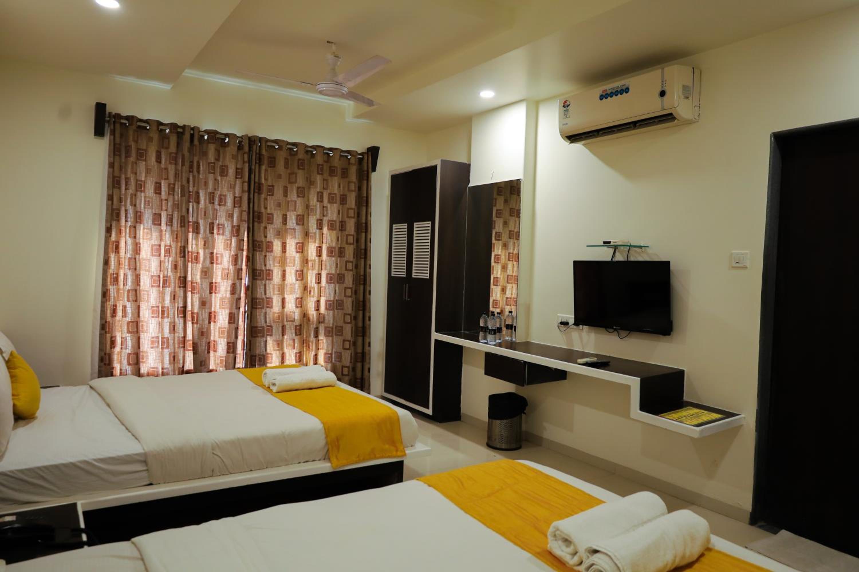 Comfort Quadruple Room - Photo 20