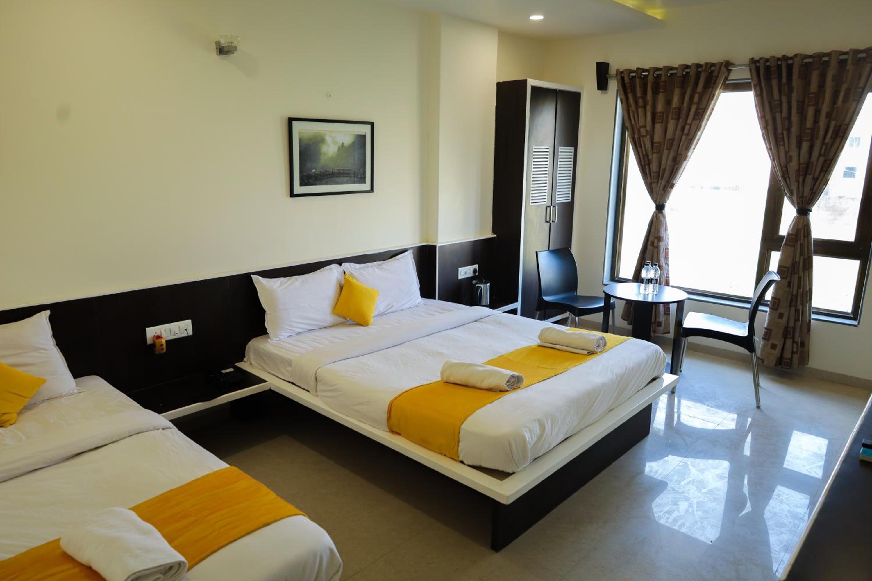 Executive Triple Room - Photo 22