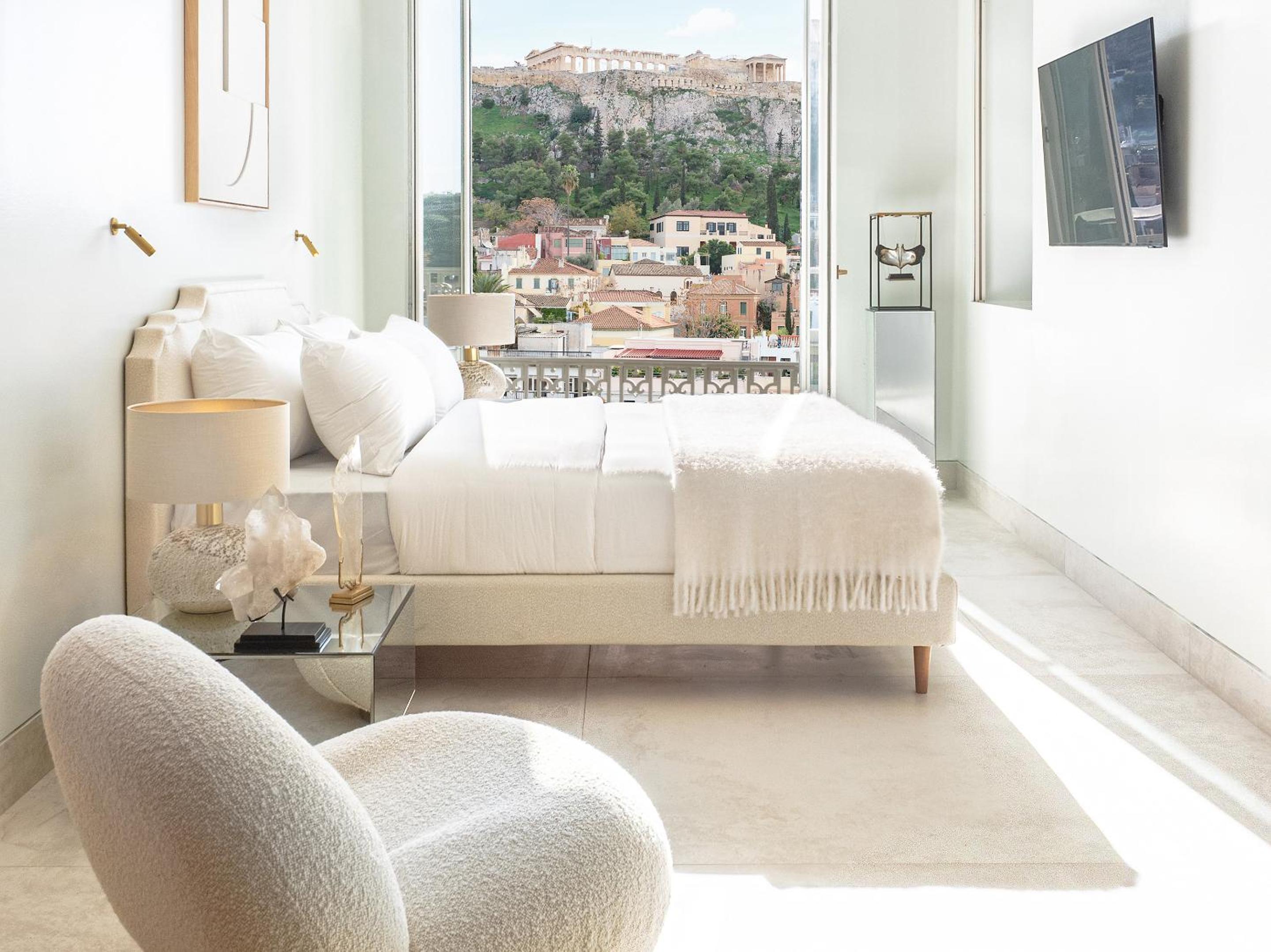 Acropolis Luxury Junior Suite