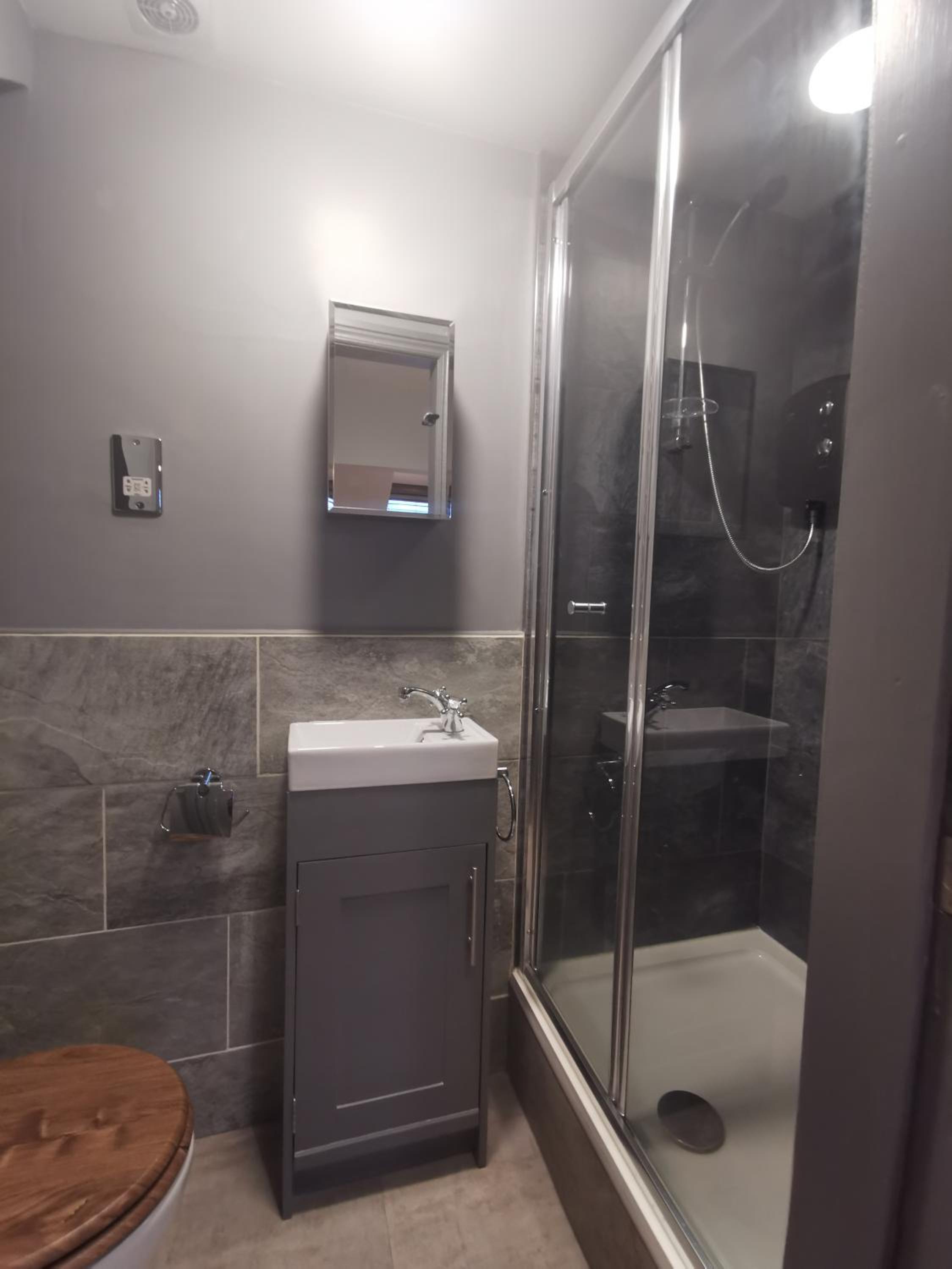 Double Room with Private Bathroom photo 3